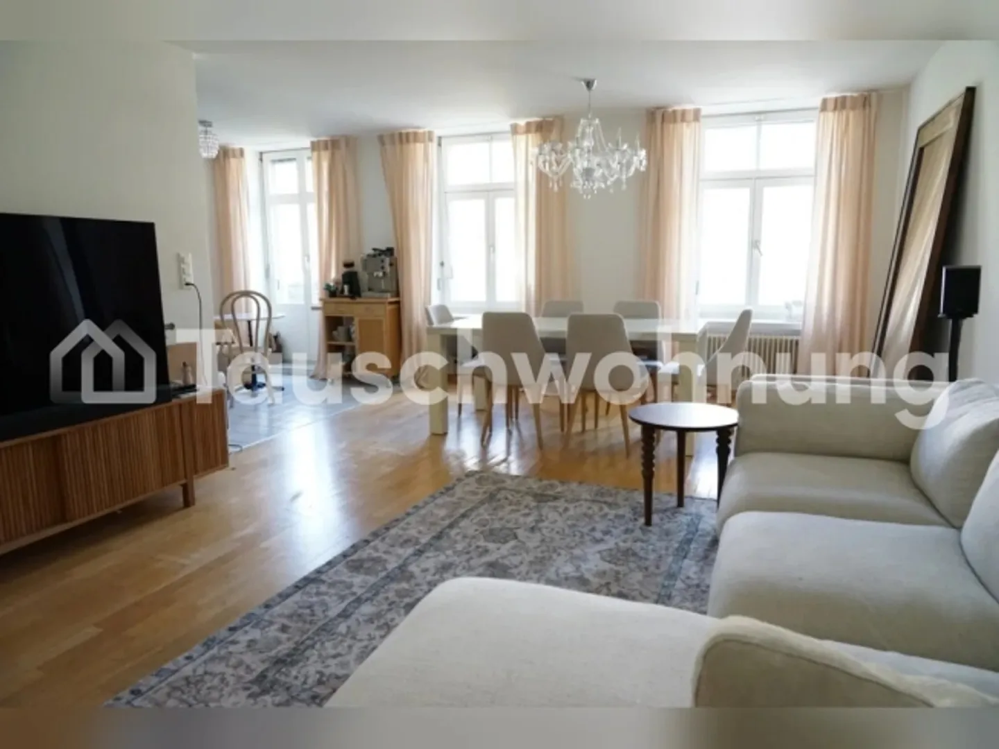 Appartamento in affitto - Foto 2 di 8