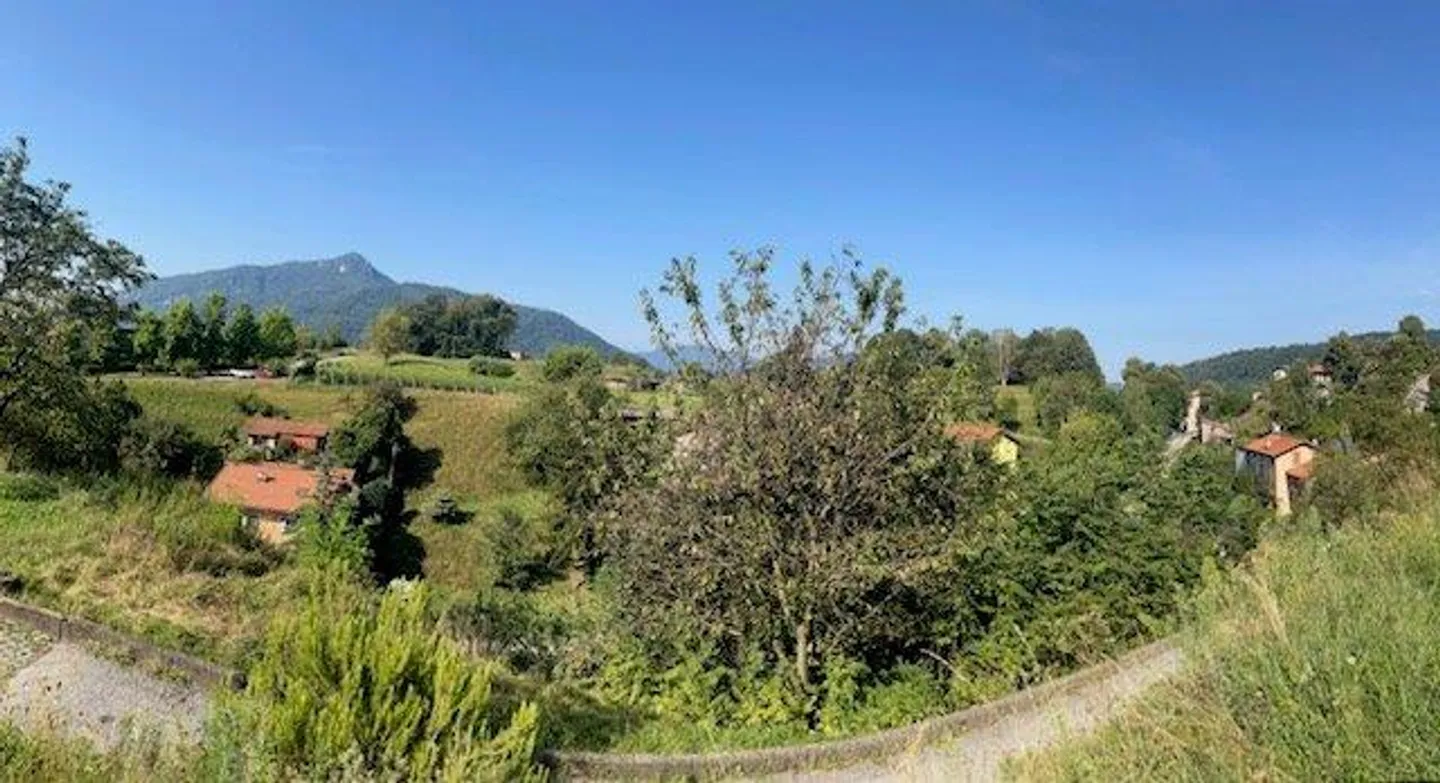 Rovio: residential land immersed in greenery - project draft available - Photo 5 of 5