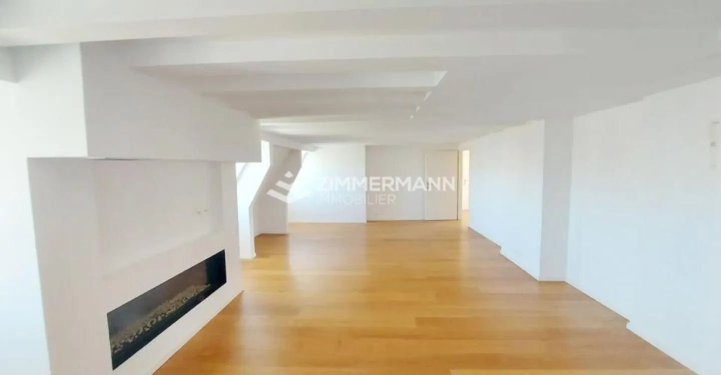 8 rooms with Rooftop - Photo 3 of 13