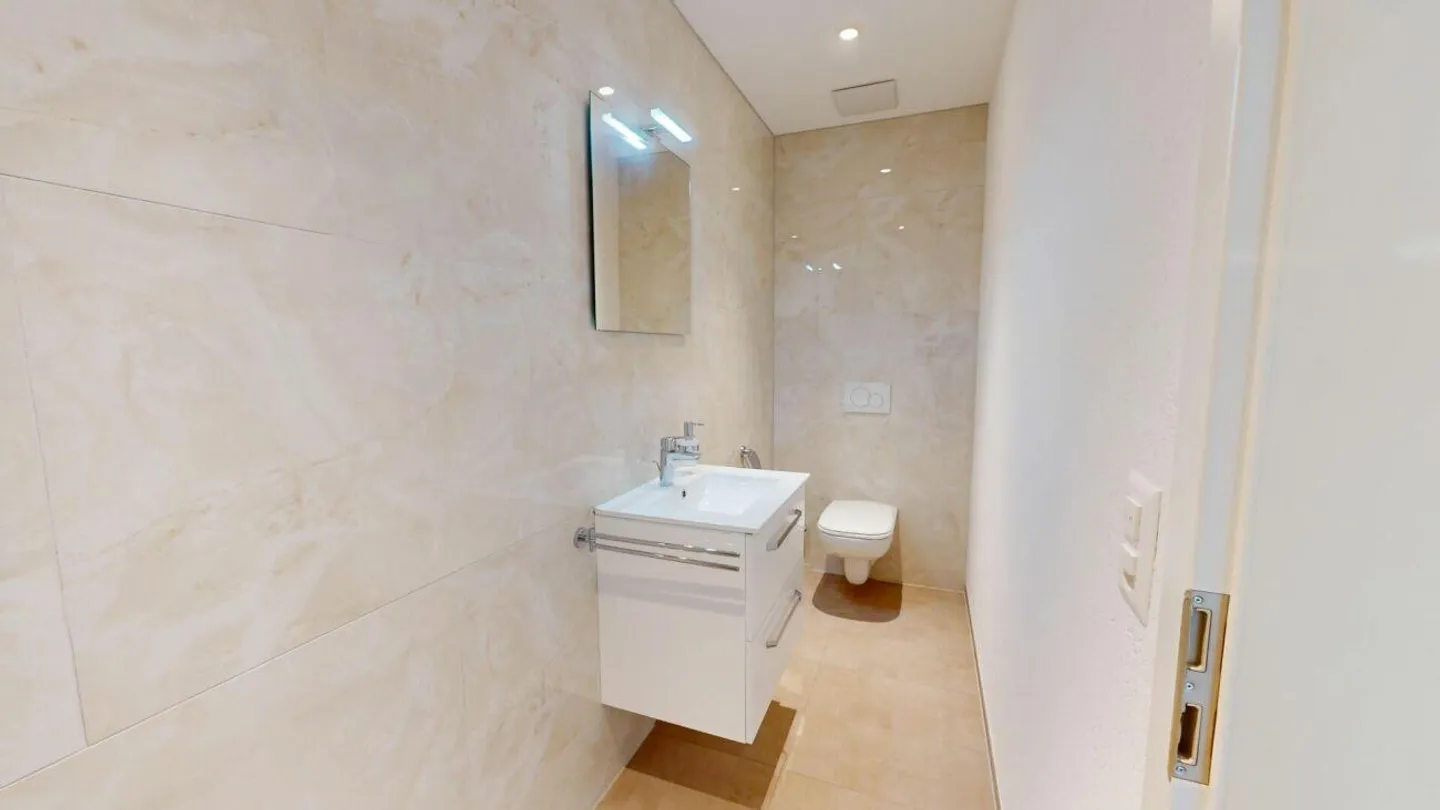 5.5 Zimmer Doppeleinfamilienhaus - Foto 3 von 14