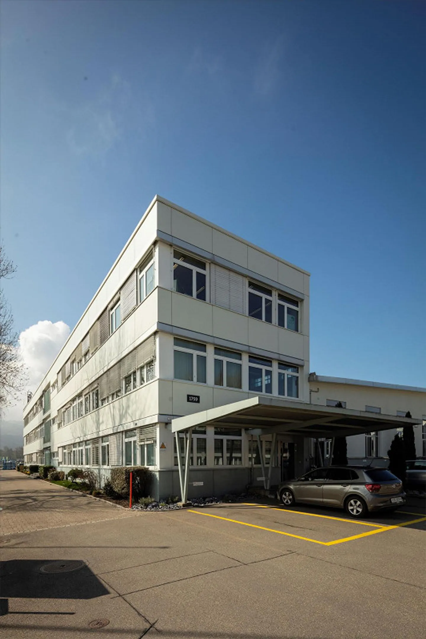Beaucoup d'espace pour votre idée d'entreprise au site d'Altenrhein ! - Photo 4 sur 8