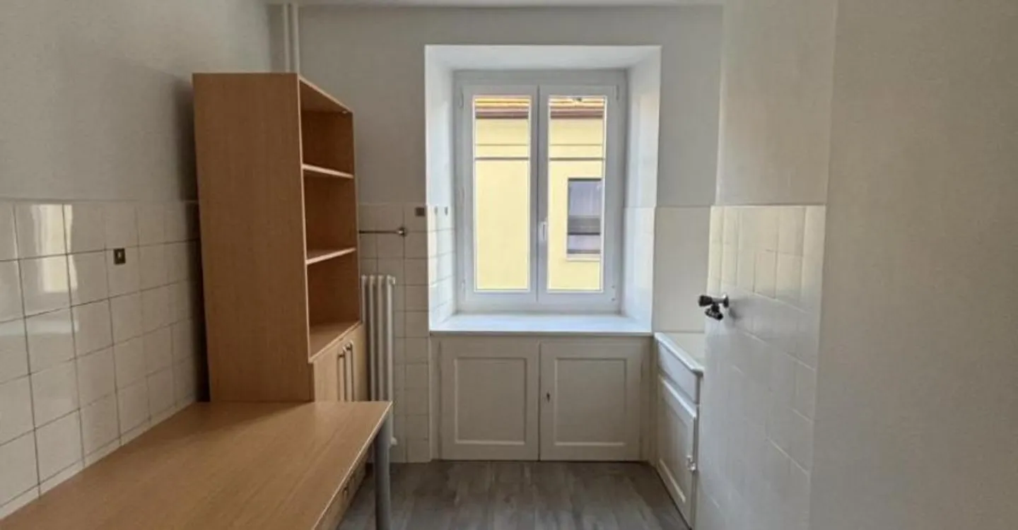 Charmantes Büro in La Chaux-de-Fonds - Foto 9 von 10