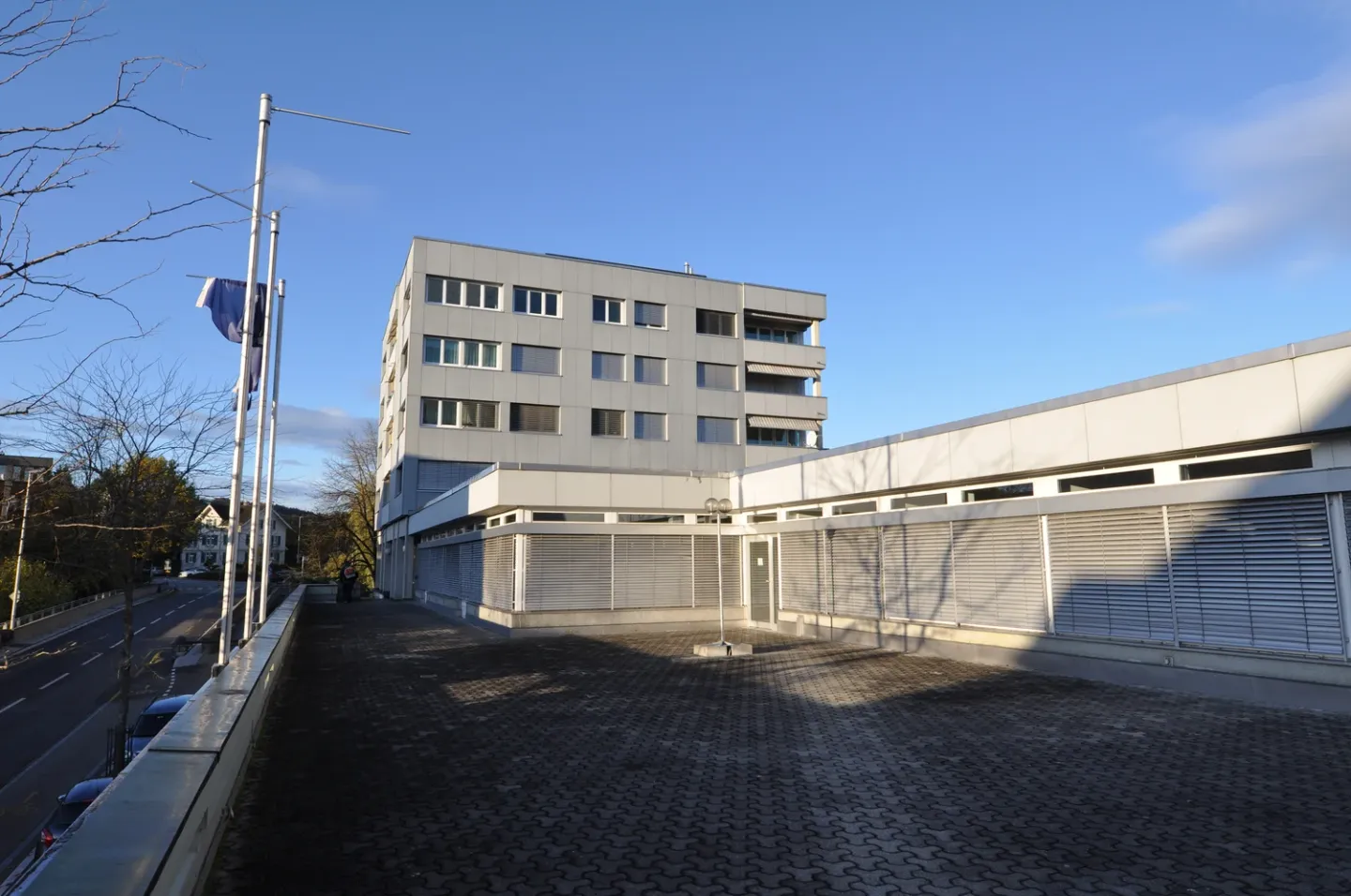 Large office space/commercial for rent - Photo 2 of 9