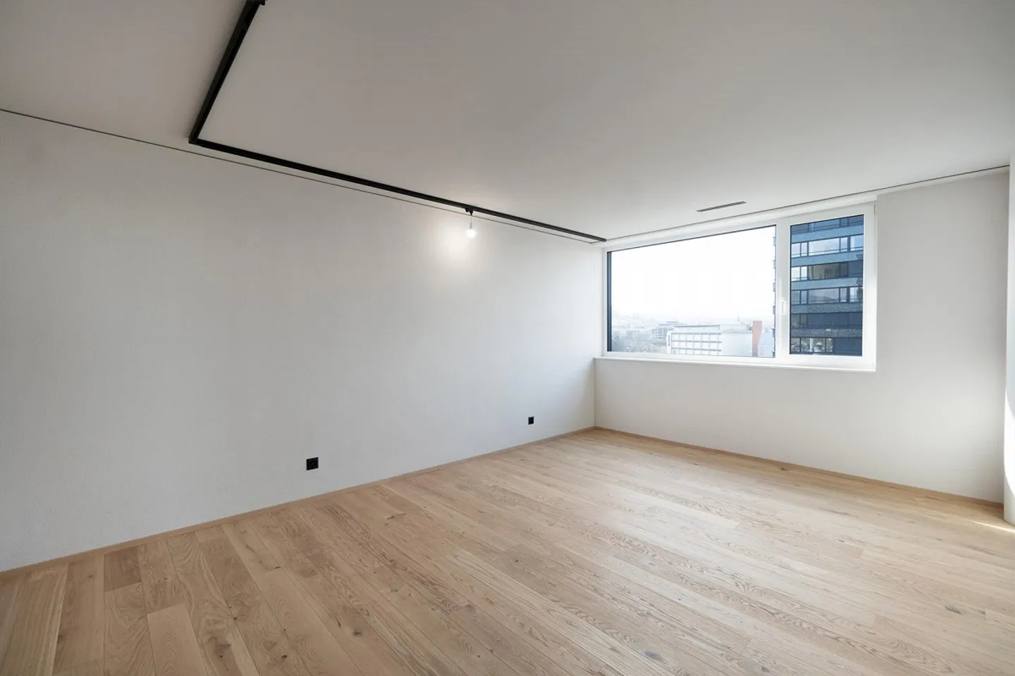 Freshly renovated condominium near the lake - Your last chance! - Photo 6 of 11