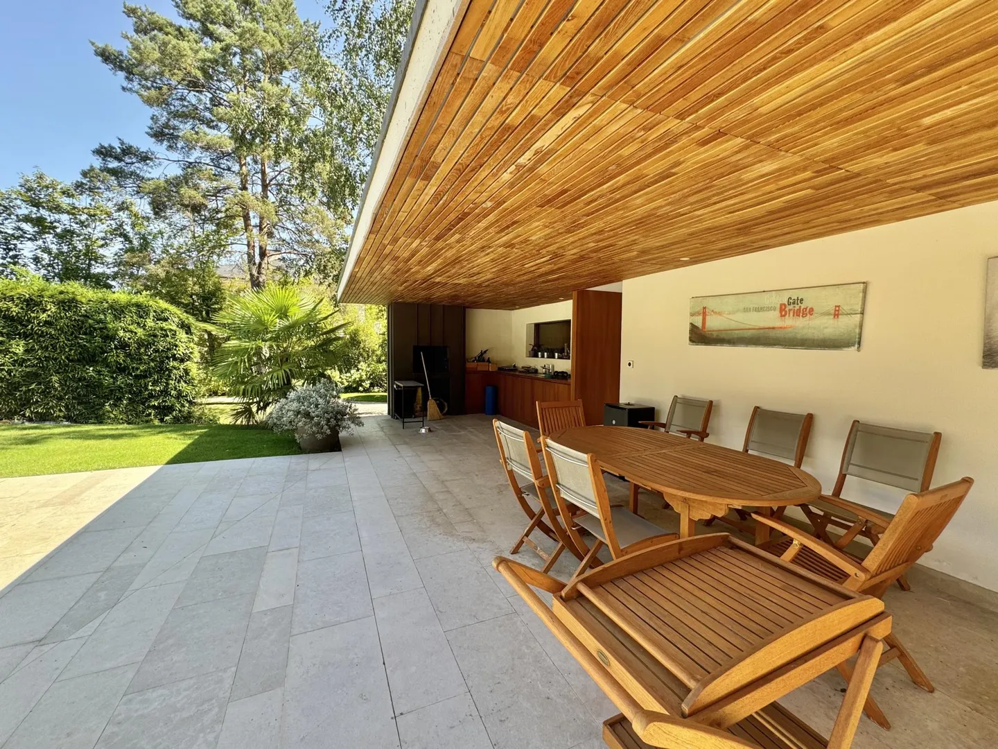 Sublime casa contemporanea situata in una zona tranquilla e protetta da sguardi indiscreti. - Foto 8 di 8