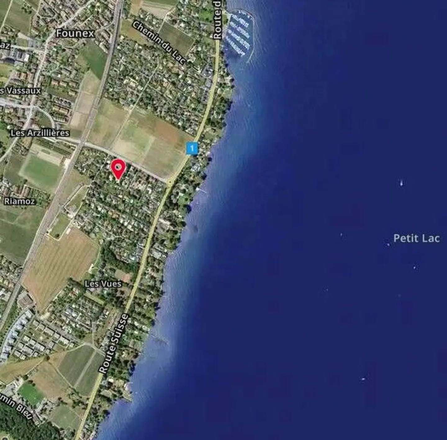 Villa singola con piscina - Foto 8 di 13