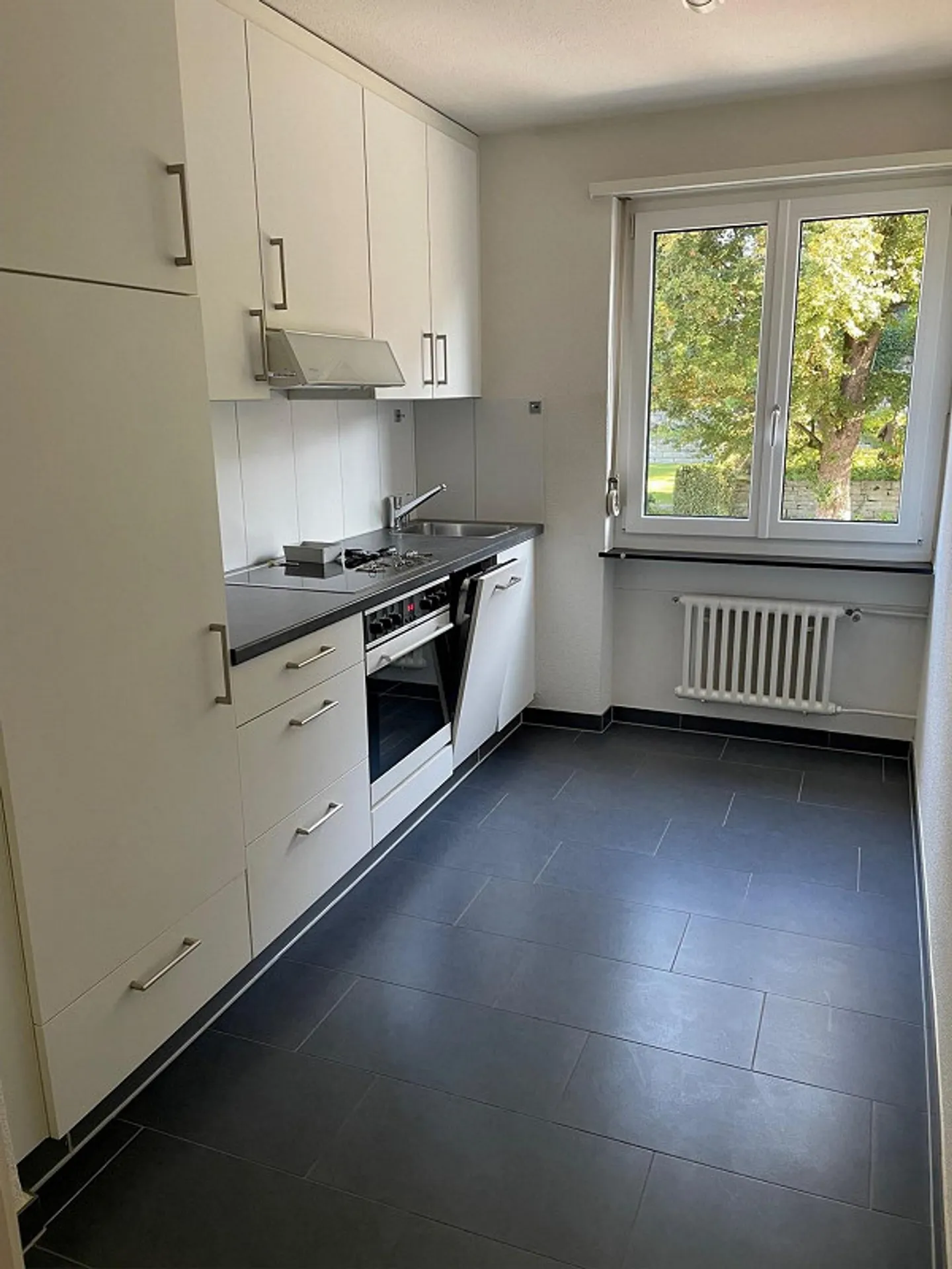 central city apartment - Photo 3 of 7