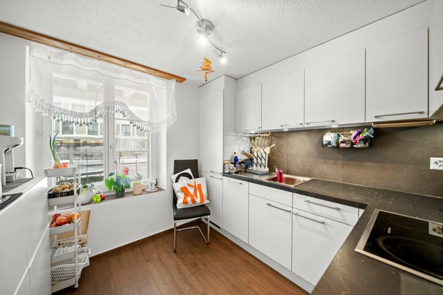 High-quality house section - idyllic and quiet location - Photo 5 of 22