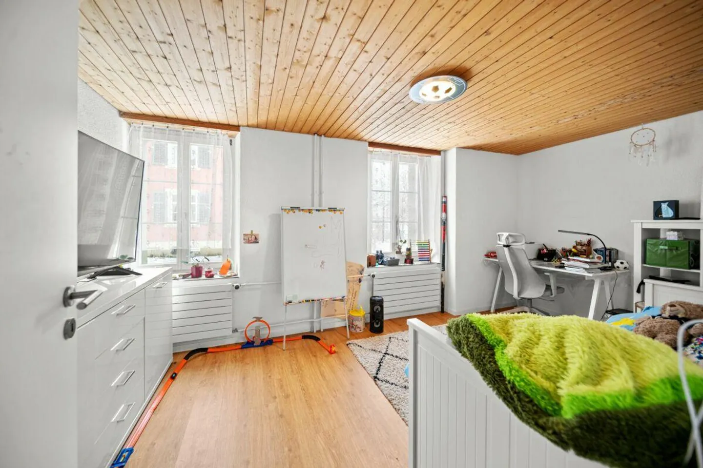 High-quality house section - idyllic and quiet location - Photo 8 of 22