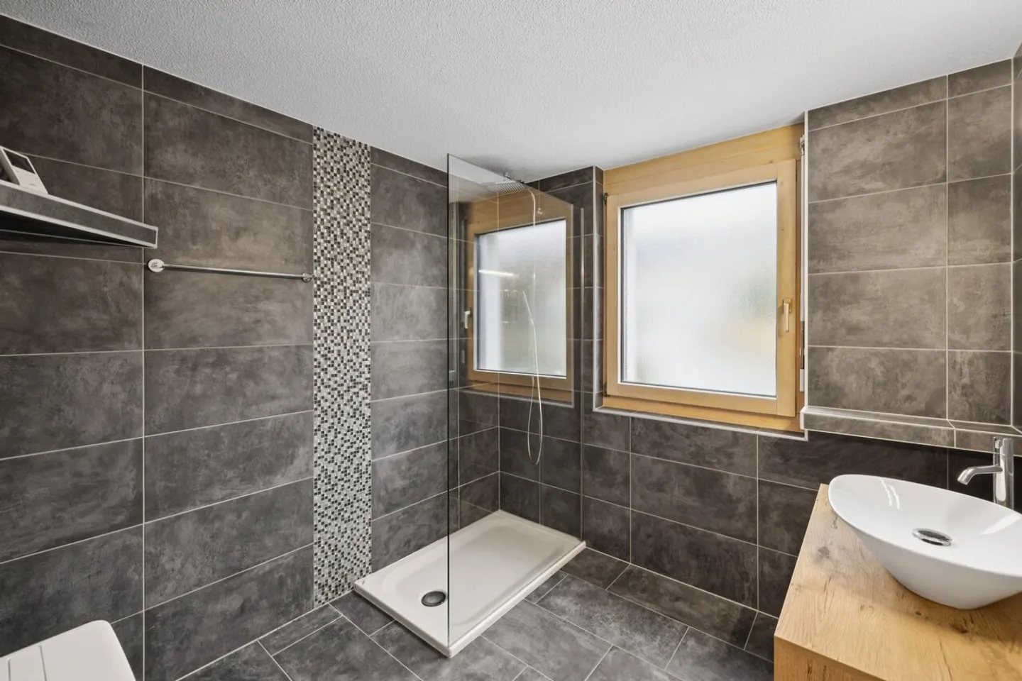 4.5 Rooms in the Heart of Sierre - Photo 6 of 11