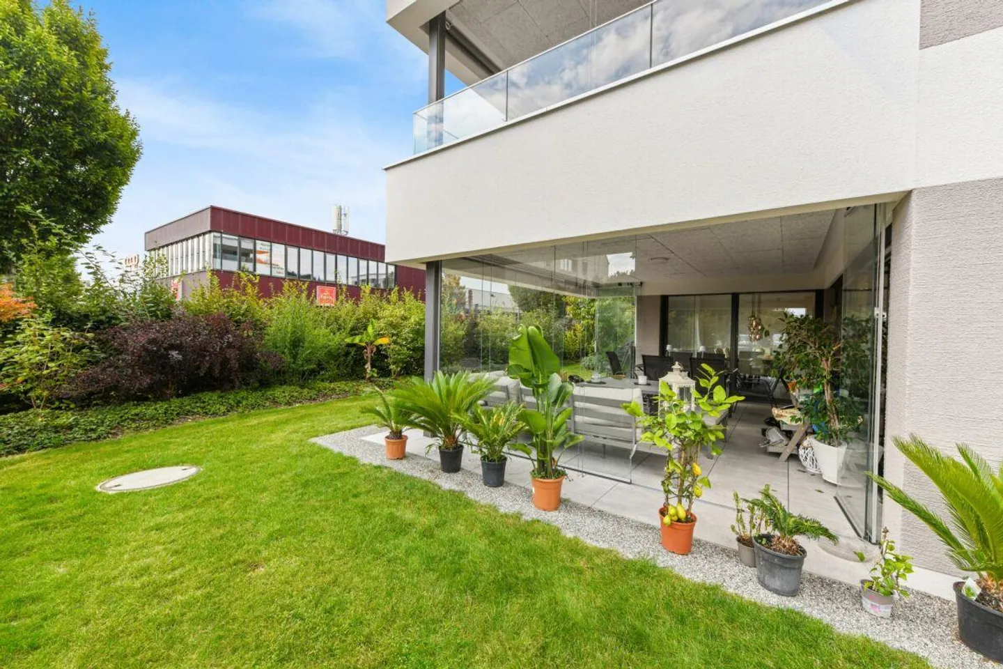 Exklusive Gartenwohnung mit Terrasse und idyllischem Garten in zentraler Lage - Foto 16 von 30