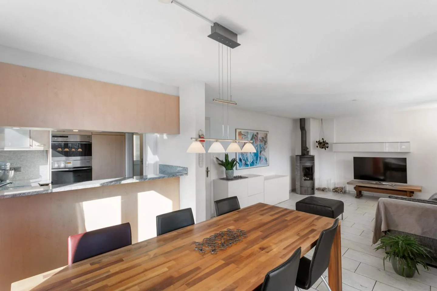 Dream home with breathtaking view - Photo 7 of 12