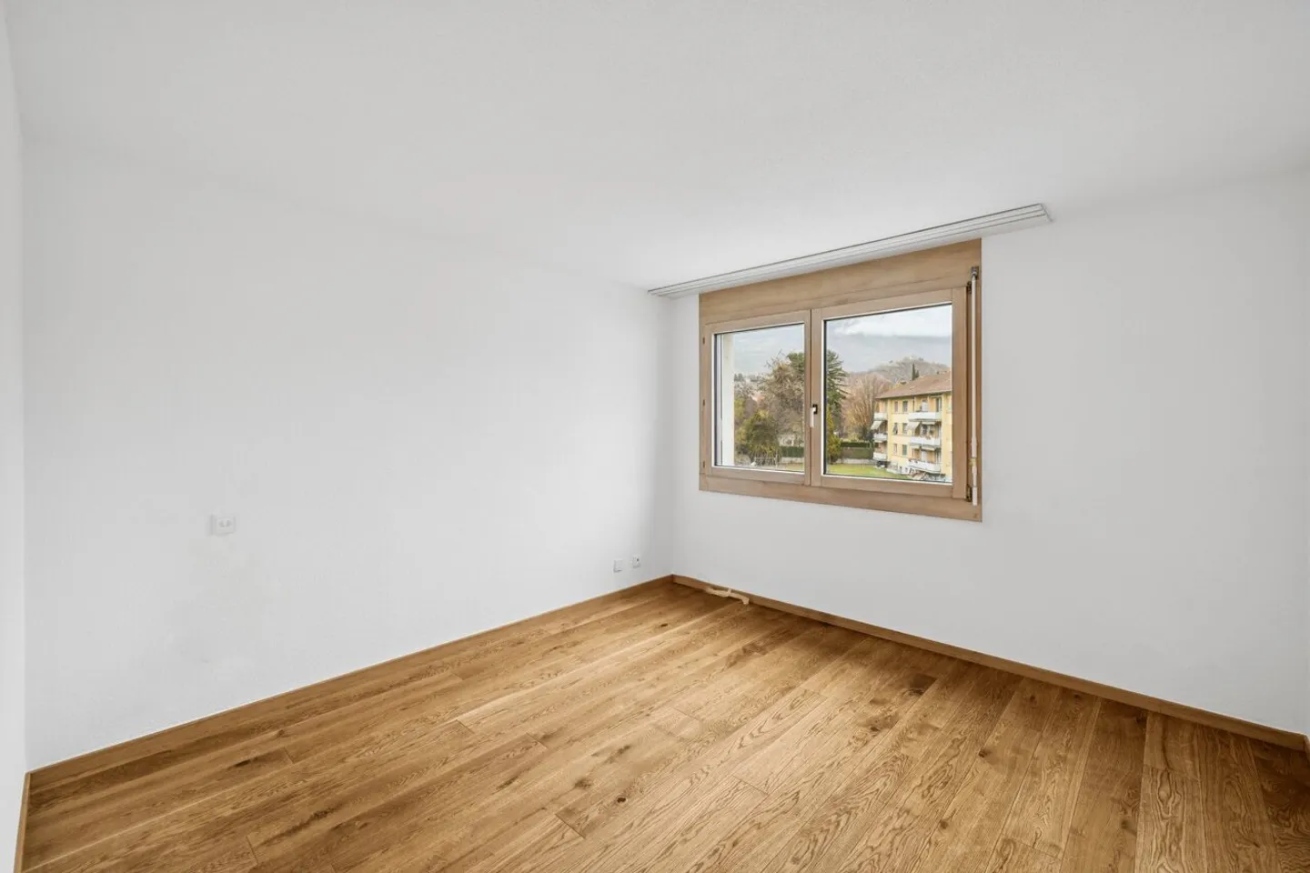 4.5 Rooms in the Heart of Sierre - Photo 7 of 11