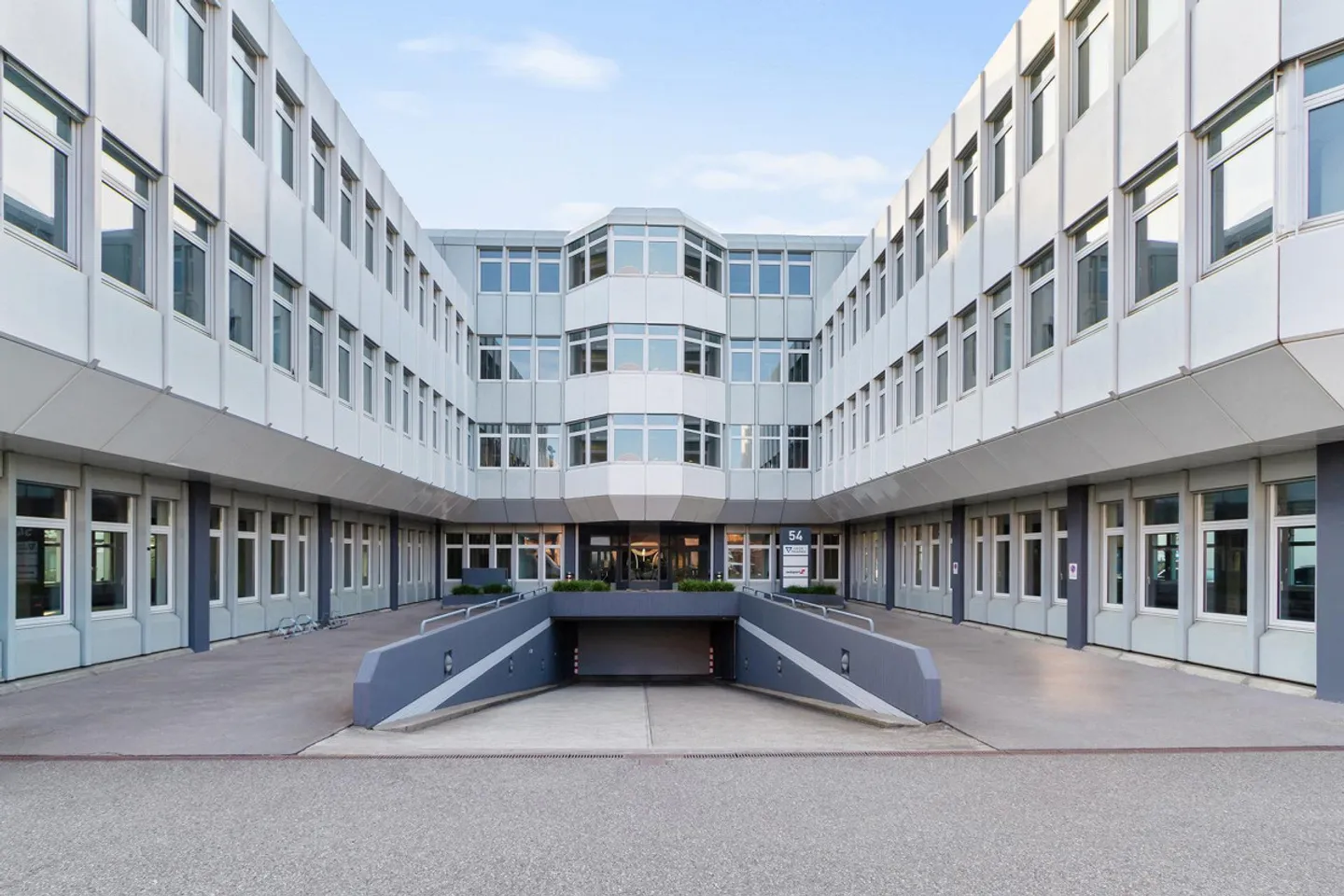 Espace de bureau agrandi avec une flexibilité maximale et une infrastructure attrayante... - Photo 1 sur 13