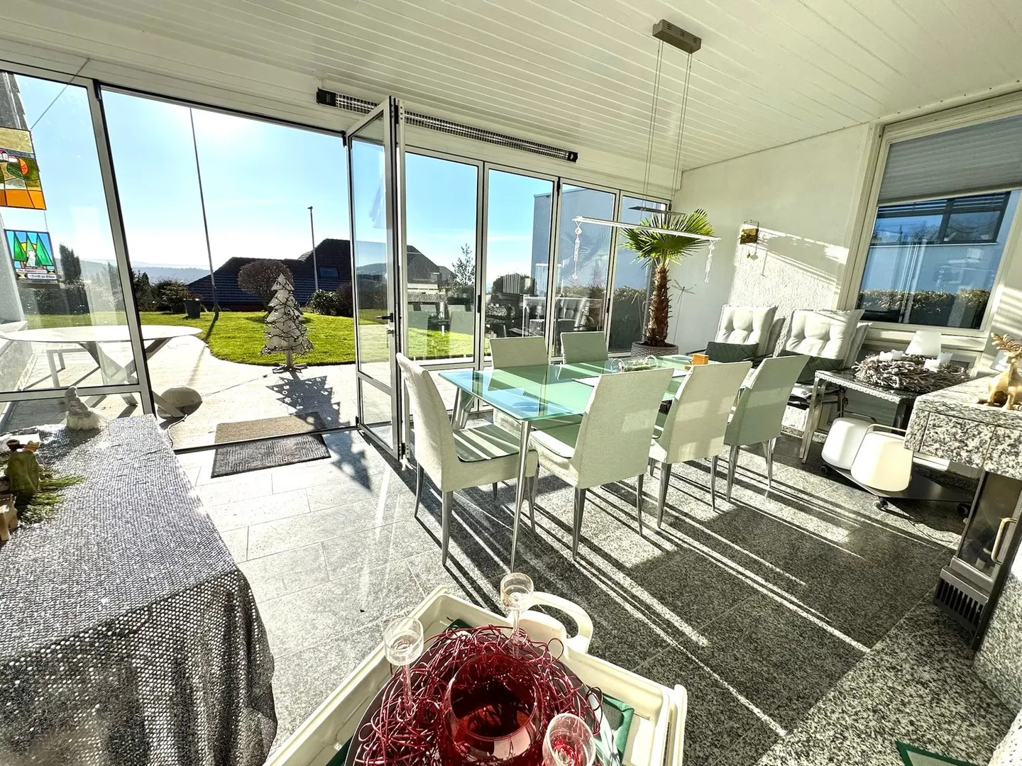 Maison individuelle exclusive en situation de colline avec vue sur les Alpes - Photo 19 sur 25