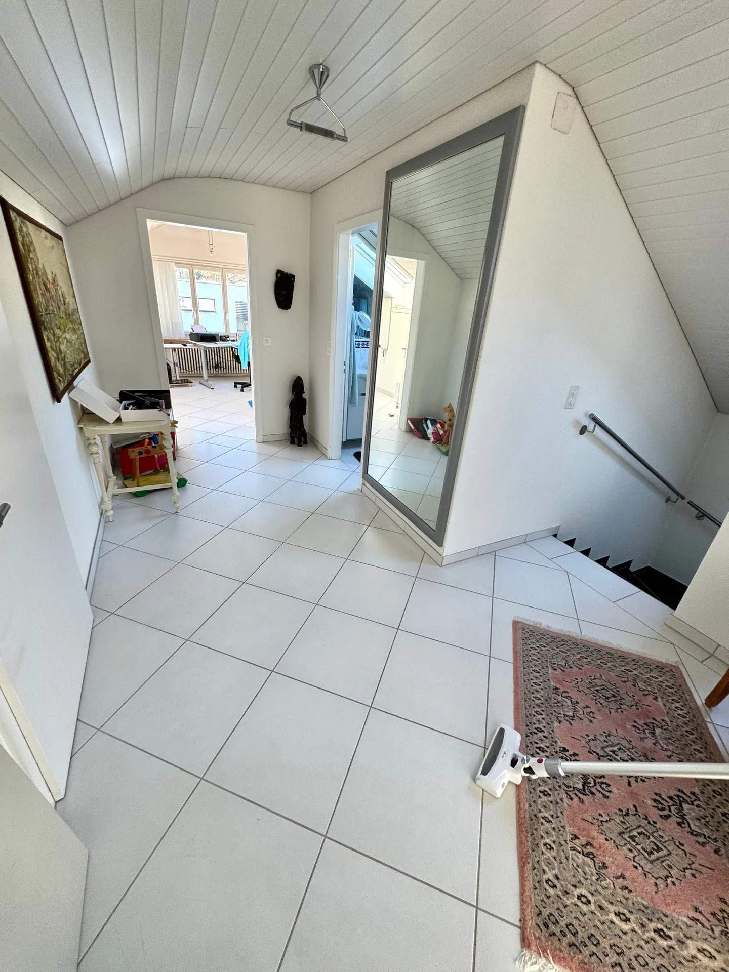 Maison individuelle exclusive en situation de colline avec vue sur les Alpes - Photo 14 sur 25