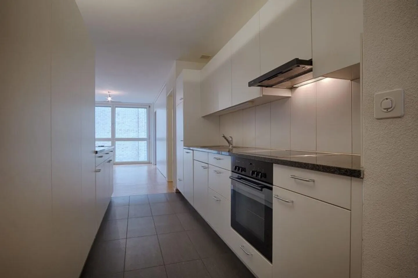 Ihre neue Familienwohnung mit Gartensitzplatz - Foto 2 von 12