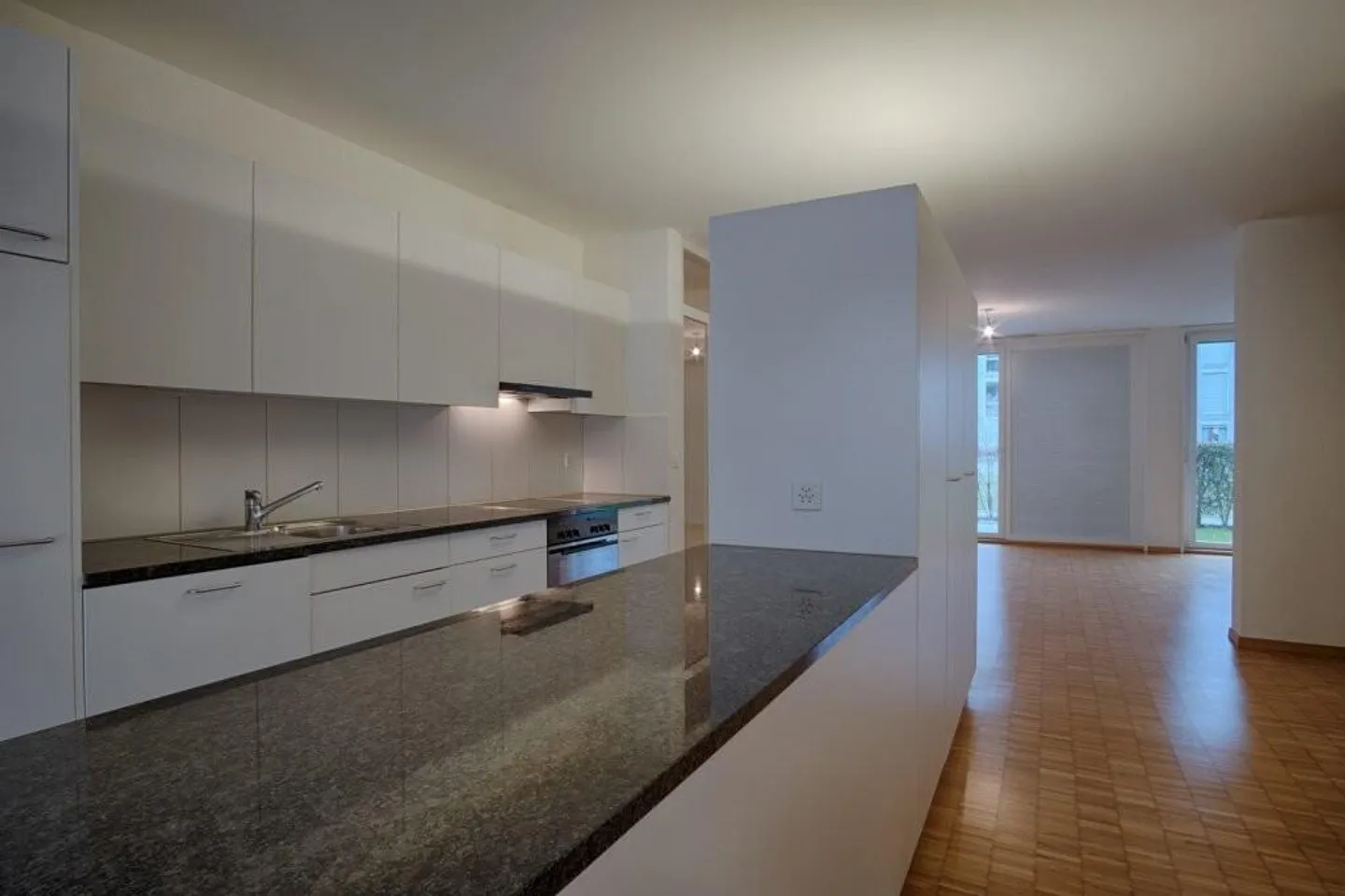 Ihre neue Familienwohnung mit Gartensitzplatz - Foto 3 von 12