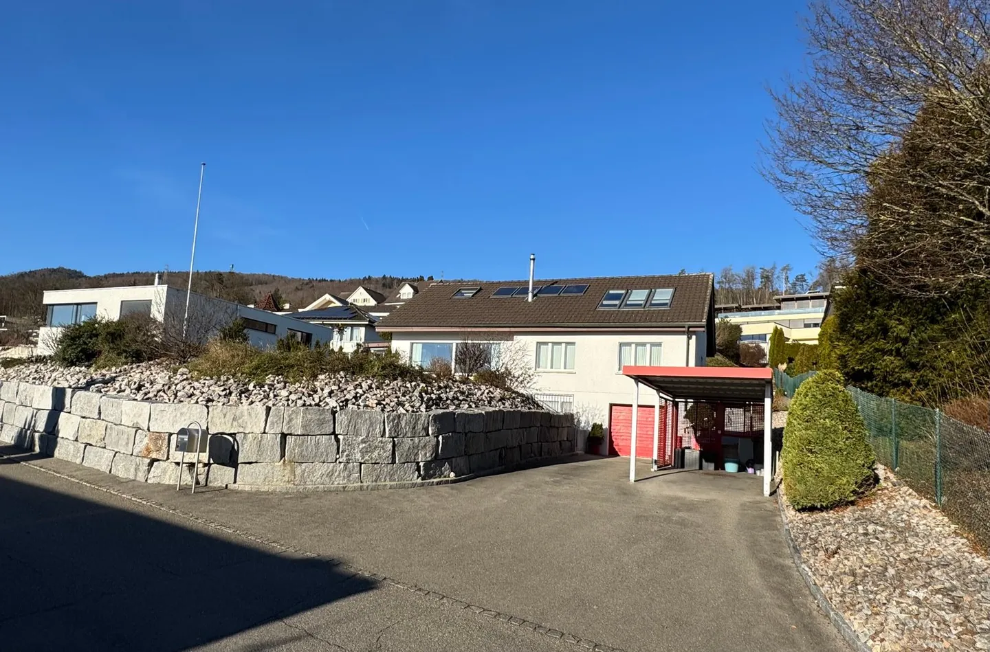 Maison individuelle exclusive en situation de colline avec vue sur les Alpes - Photo 23 sur 25