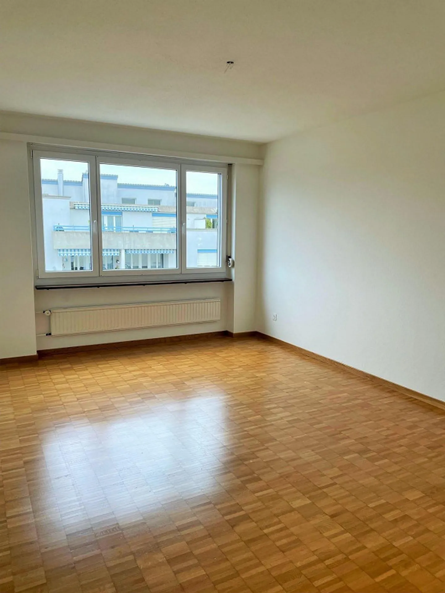 Charmante Wohnung in Dietikon - Foto 4 von 7