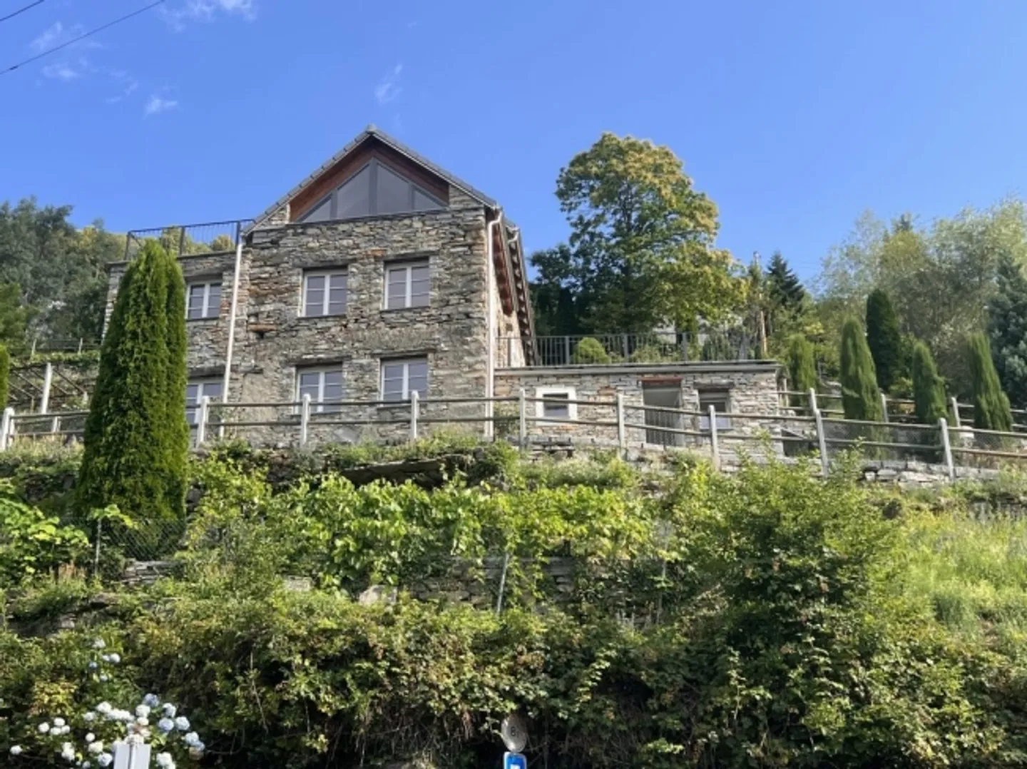 Einfamilienhaus kaufen - Foto 1 von 10