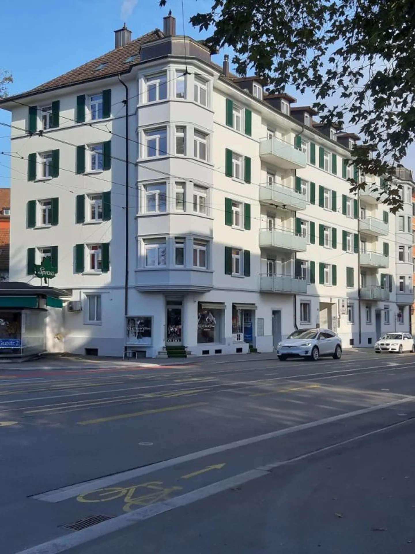 Zentrale Parkplätze verfügbar - Foto 1 von 1