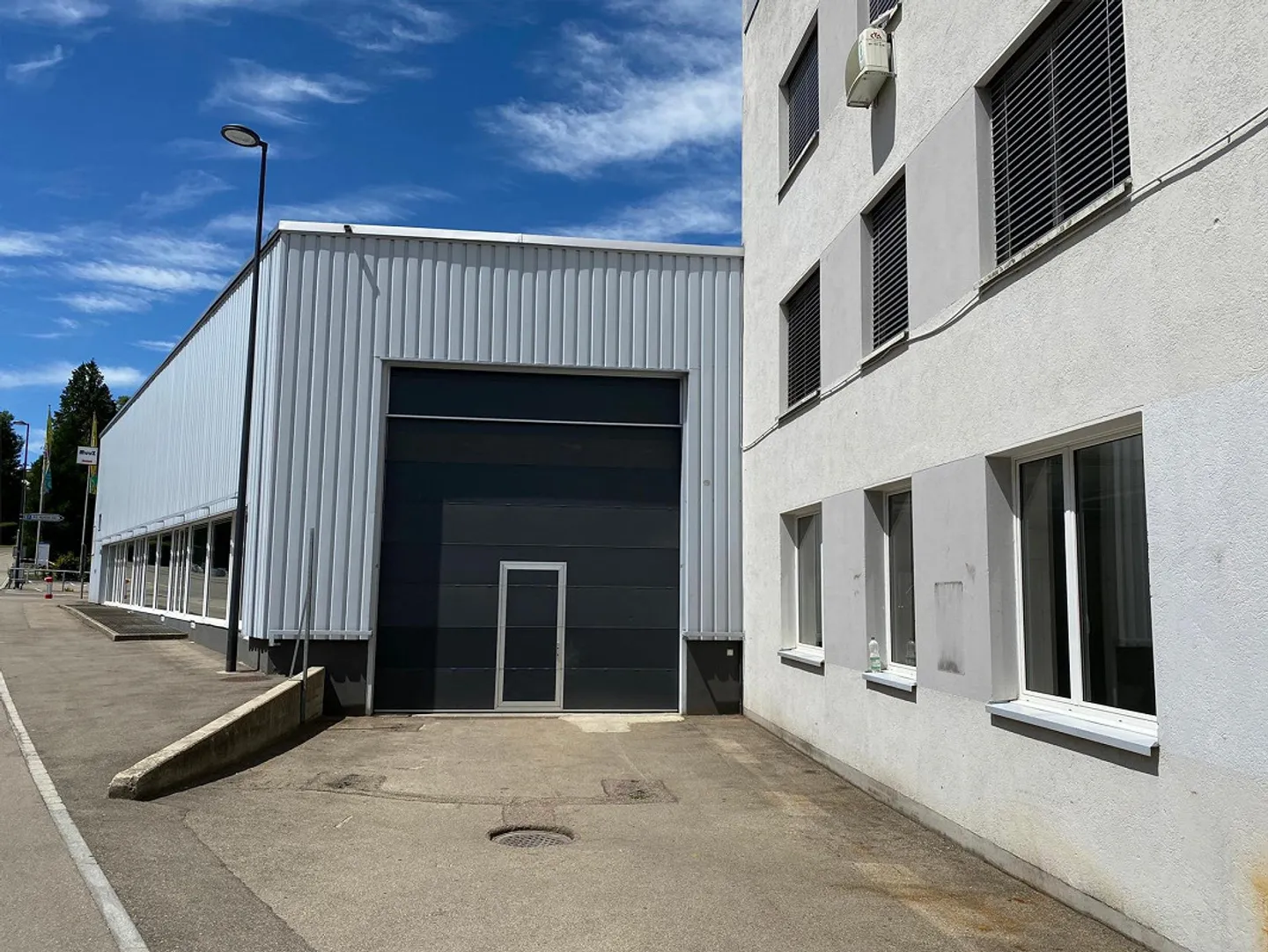 Espace de stockage spacieux au 1er sous-sol dans un emplacement central - Photo 2 sur 13