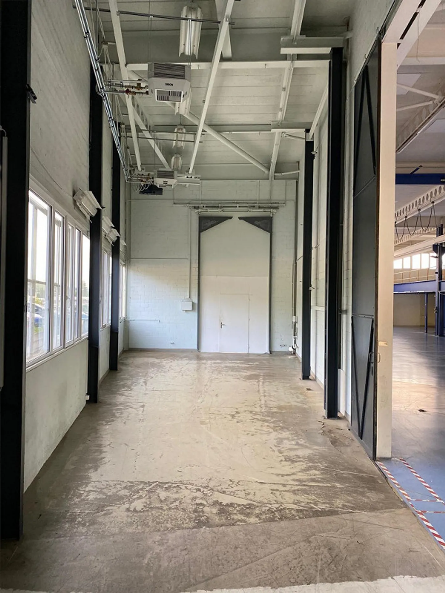 Espace de stockage spacieux au 1er sous-sol dans un emplacement central - Photo 3 sur 13