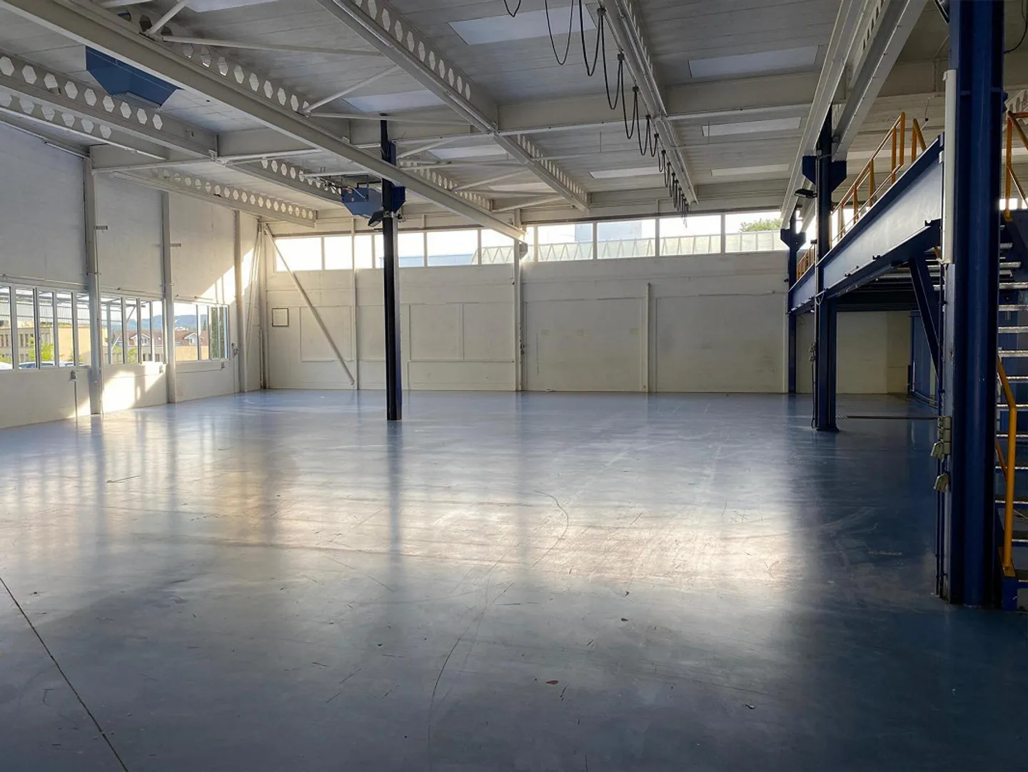 Espace de stockage spacieux au 1er sous-sol dans un emplacement central - Photo 7 sur 13