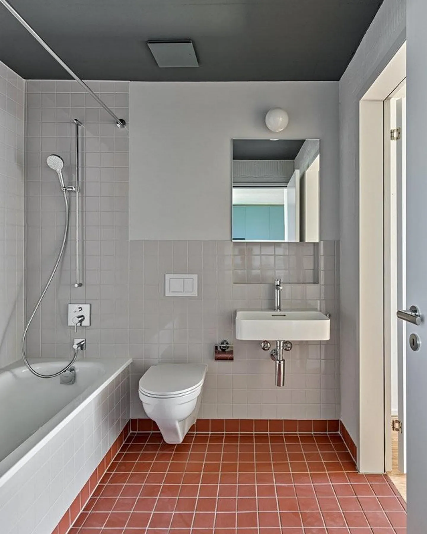 Appartement 2,5 pièces dans un nouveau bâtiment de première classe ! - Photo 4 sur 5