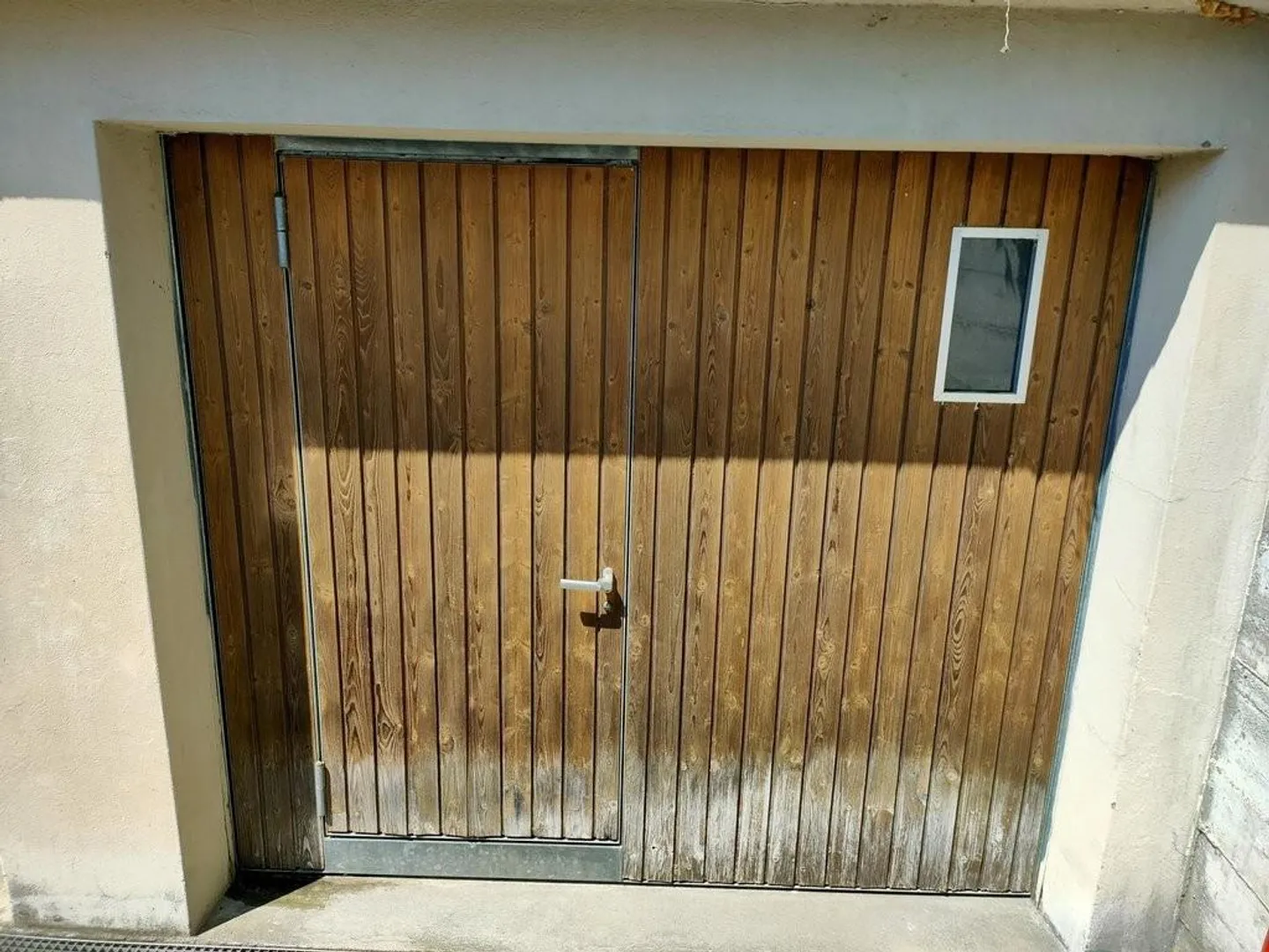 La tua box garage individuale in una zona tranquilla. - Foto 2 di 4