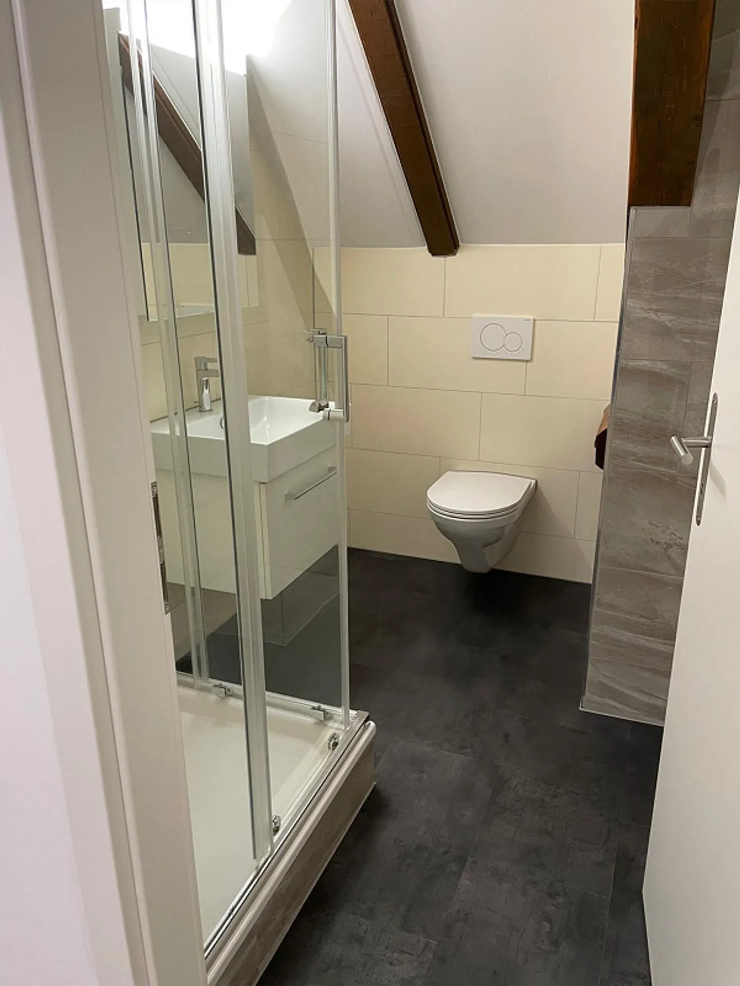 Modernes Apartment in Landquart - Foto 2 von 6