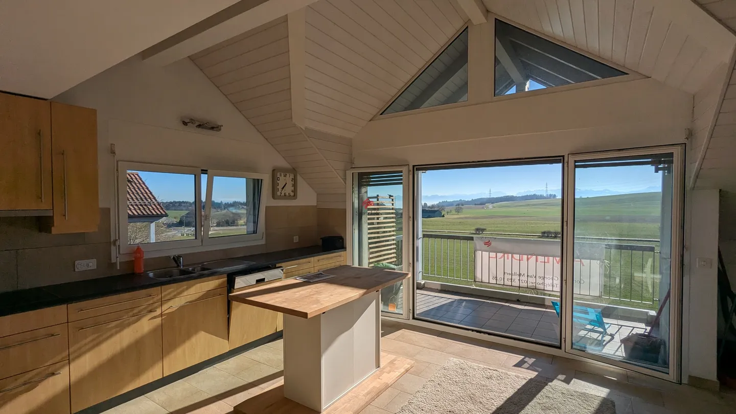 Maisonette Apartment - Photo 14 of 15