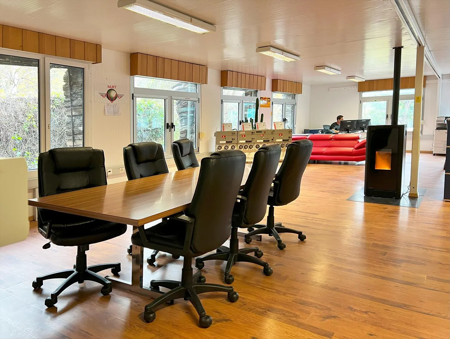 Office - Photo 6 of 12