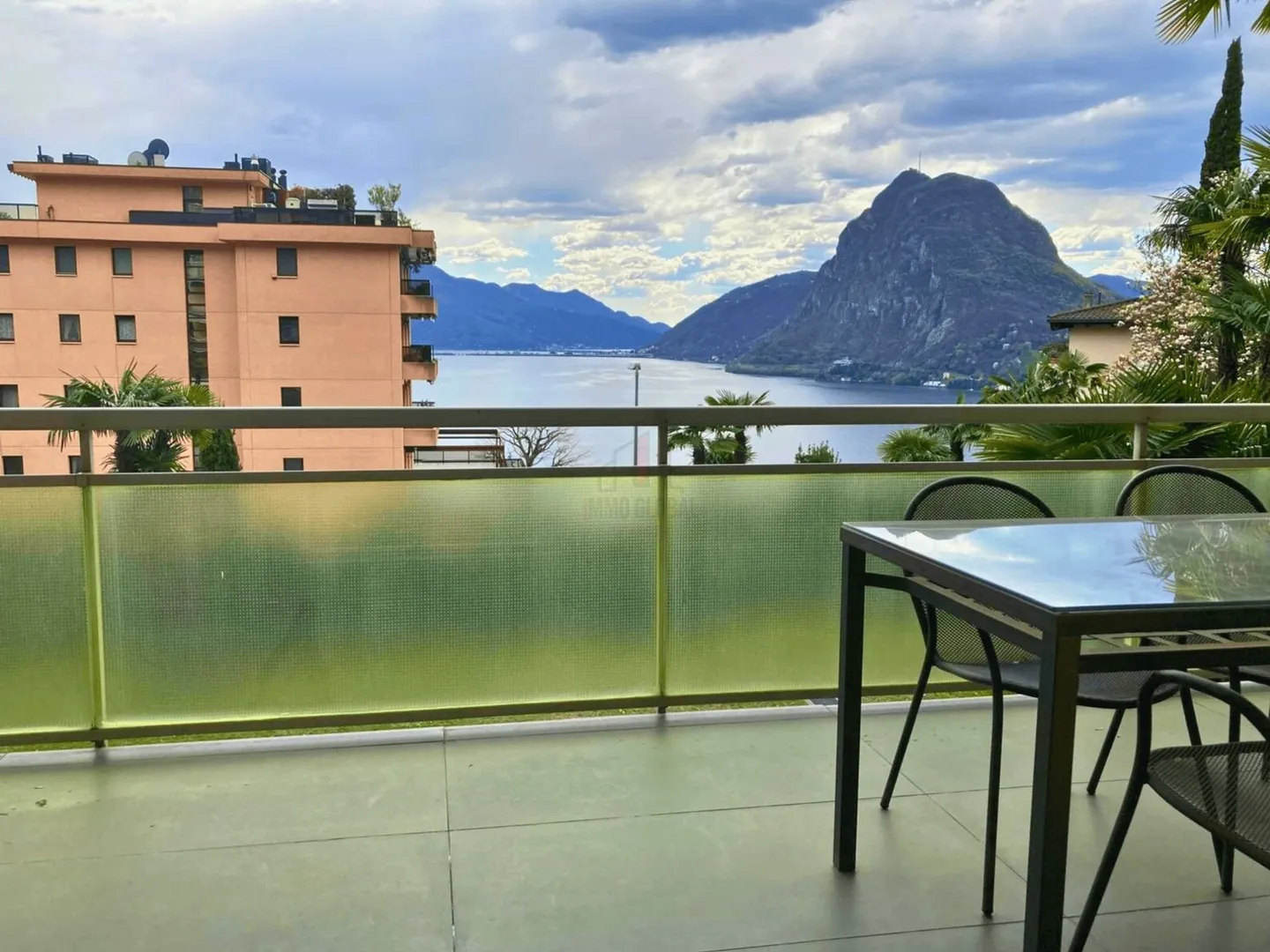 NEUER PREIS. BEEILEN SIE SICH - Photo 1 of 10