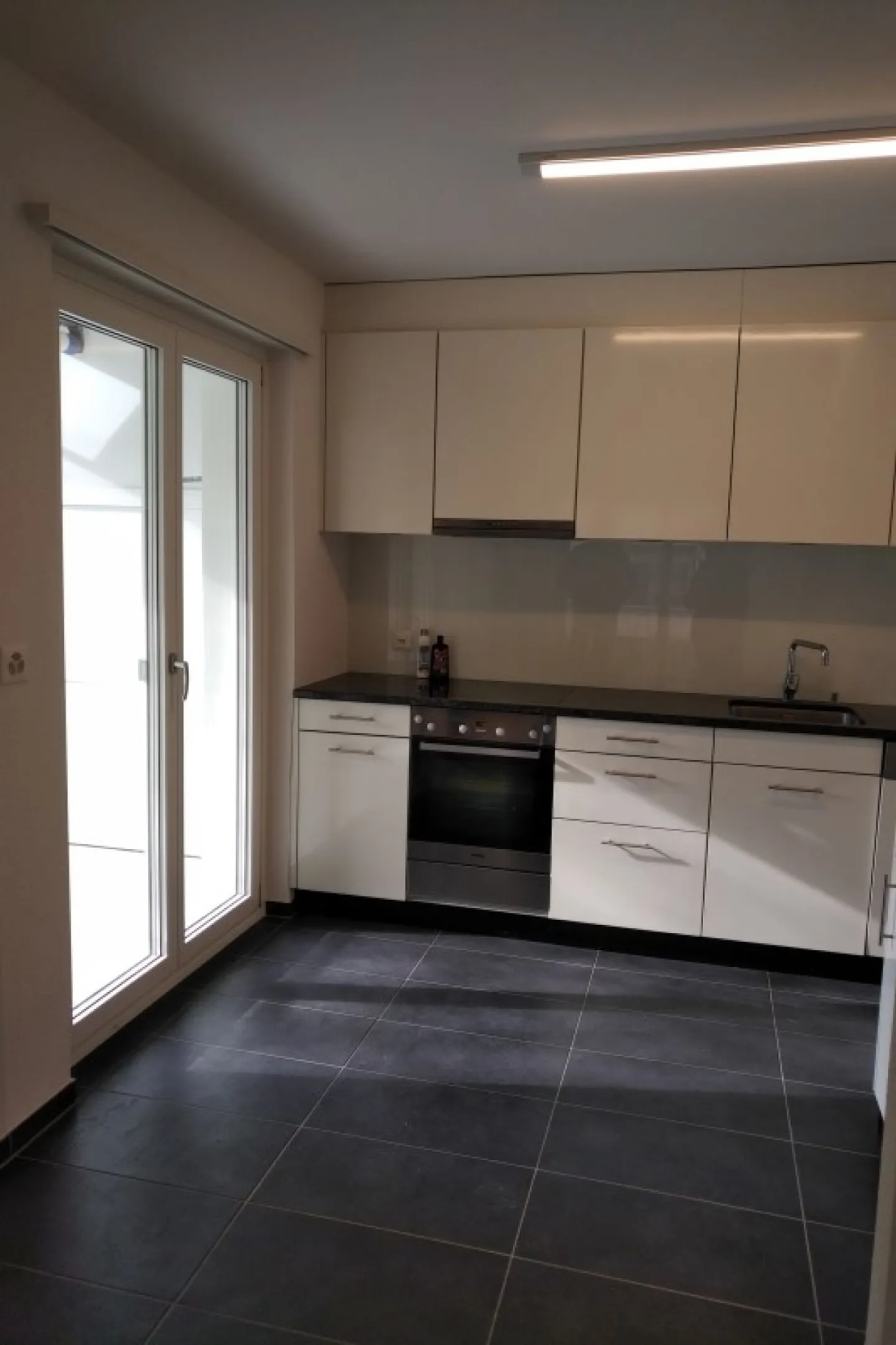 Appartement Moderne Près de la Frontière - Photo 3 sur 11