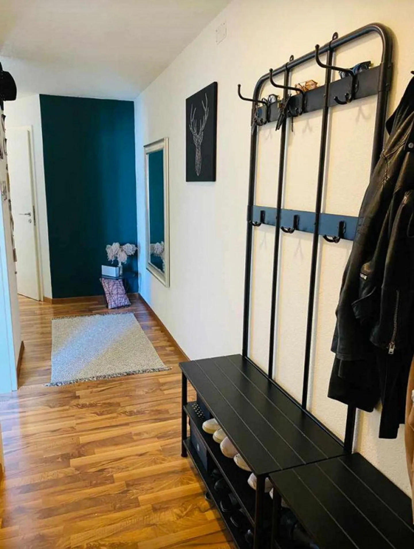 Cozy and Quiet Living in Beautiful 2-Room Apartment Near the City - Photo 9 of 9