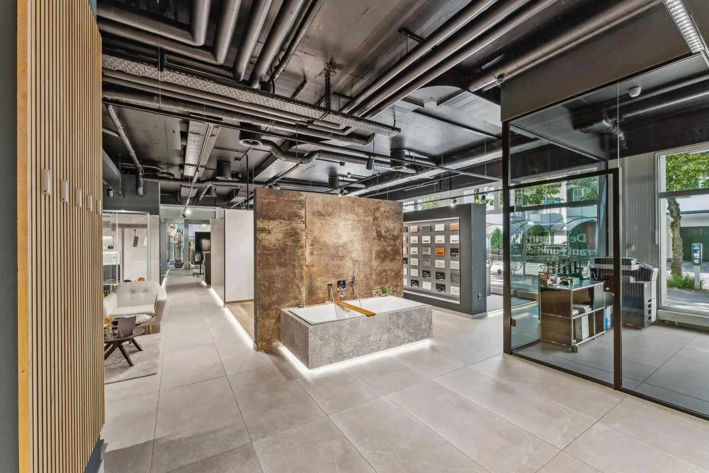 Negozio in affitto - Foto 5 di 12