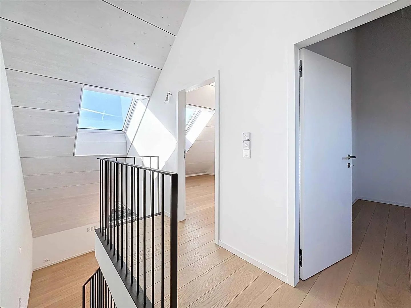 Dachgeschoss 3,5 Zimmer - Foto 8 von 13