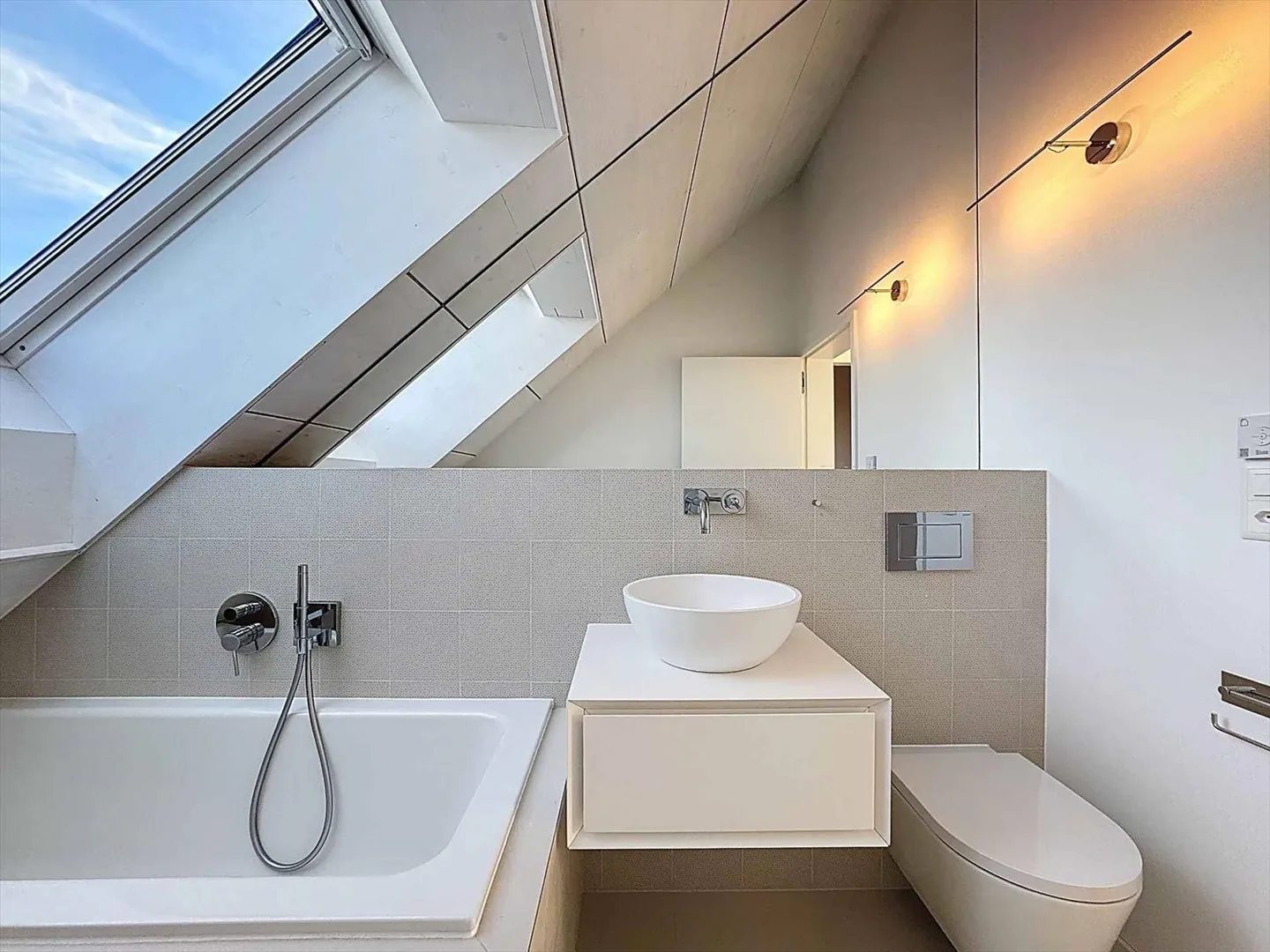 Dachgeschoss 3,5 Zimmer - Foto 12 von 13