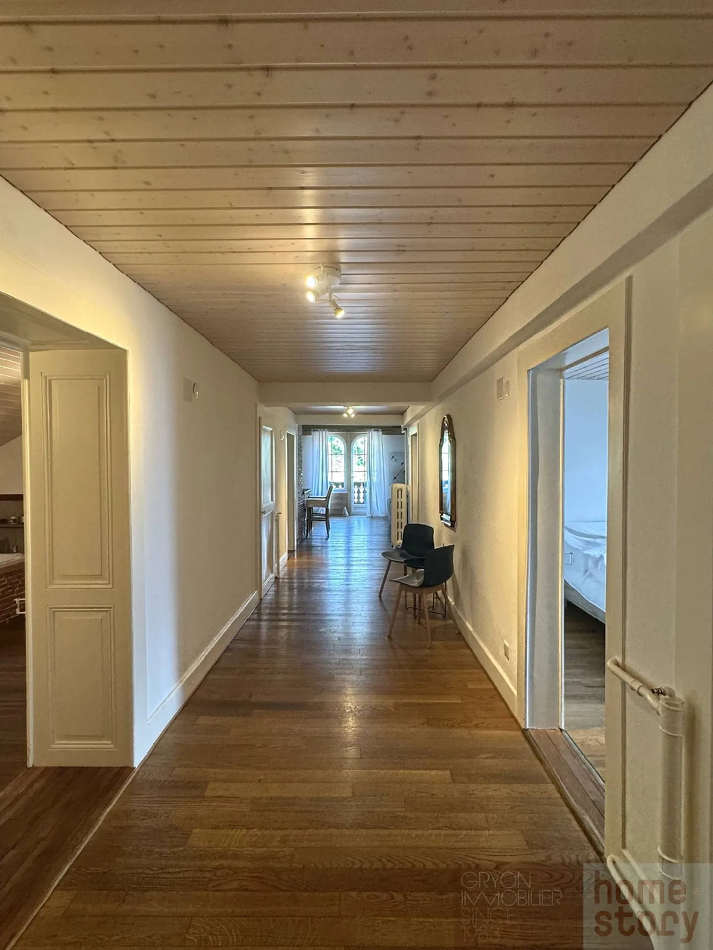 Appartement sous le toit à Gryon avec balcon et vue sur les Alpes - Photo 2 sur 20