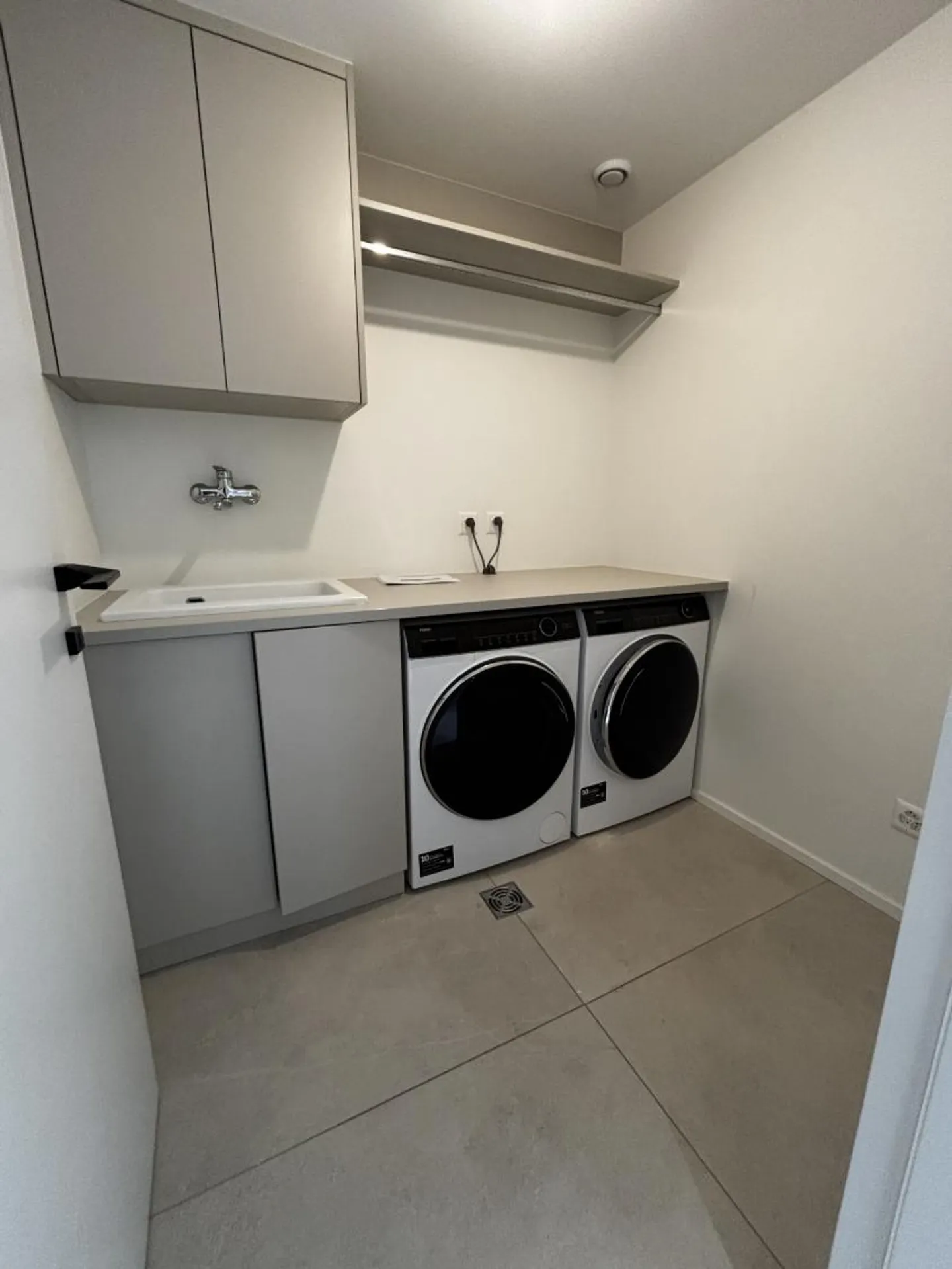Villa 6.5 Zimmer - Foto 12 von 15