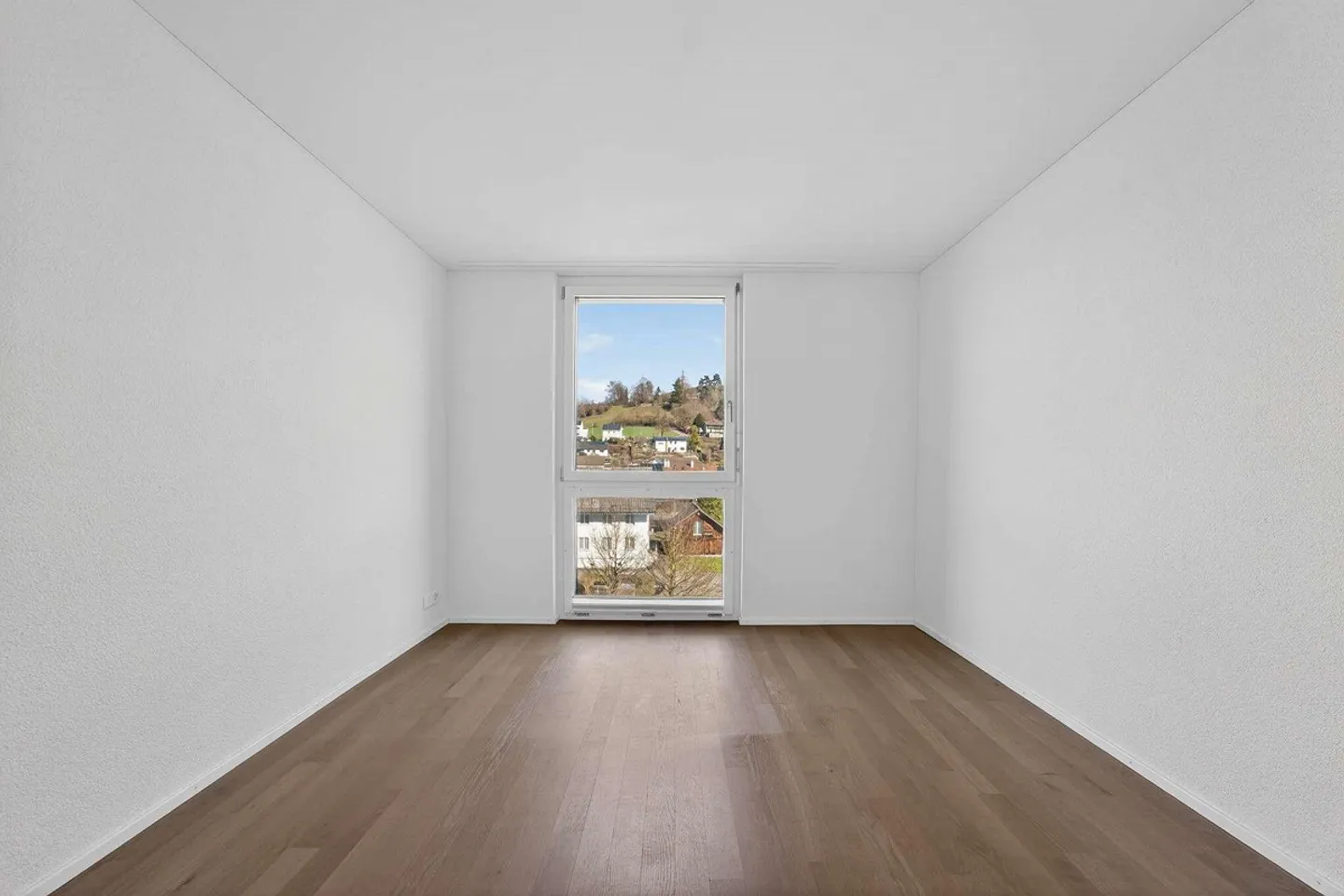 Appartamento moderno e luminoso di 4,5 stanze con grande terrazza - Foto 6 di 19