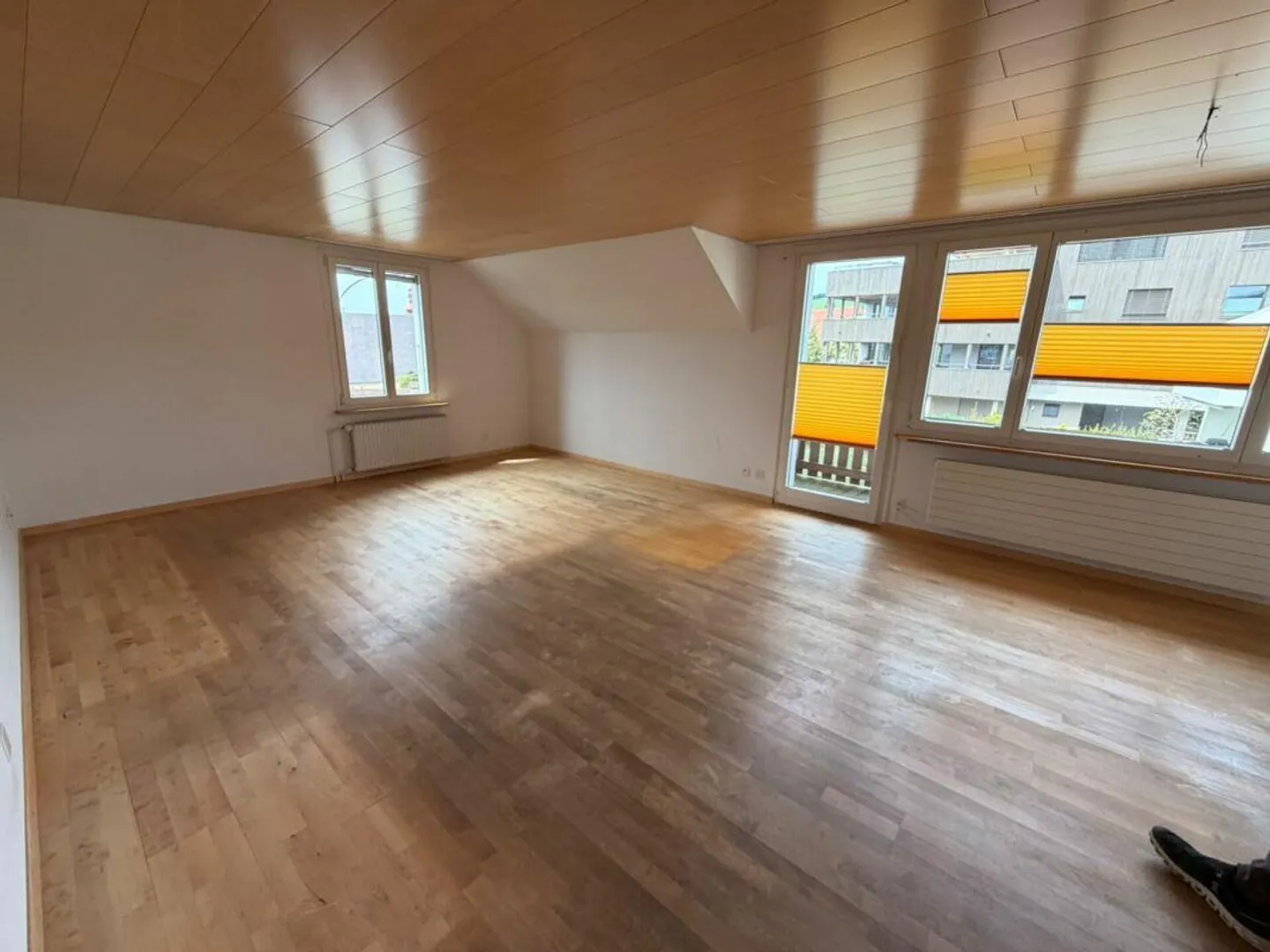 Appartamento 5.5 stanze nel centro del villaggio - Foto 3 di 10