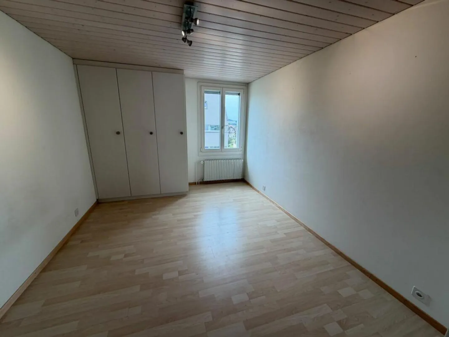Appartamento 5.5 stanze nel centro del villaggio - Foto 4 di 10