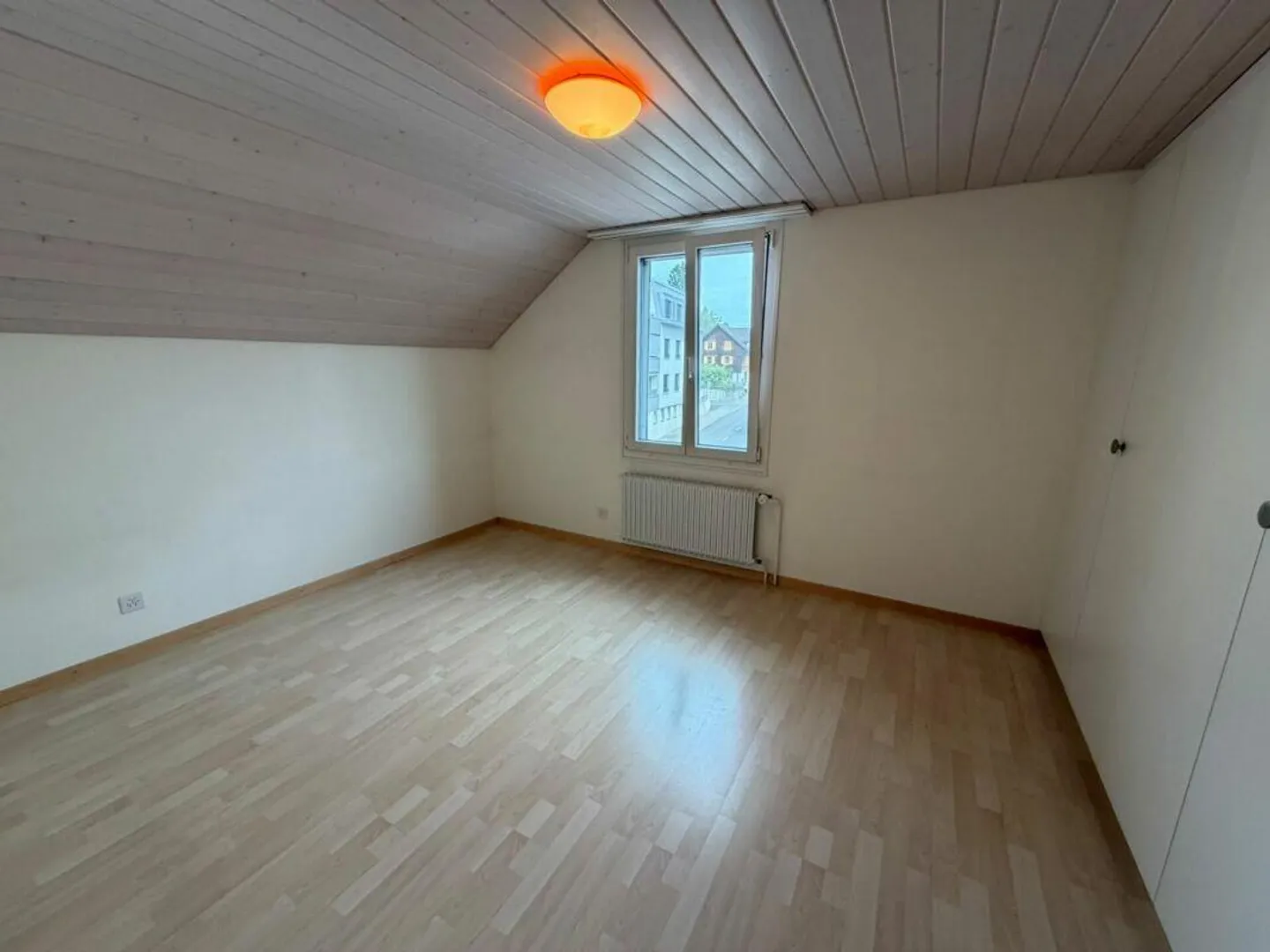 Appartamento 5.5 stanze nel centro del villaggio - Foto 5 di 10