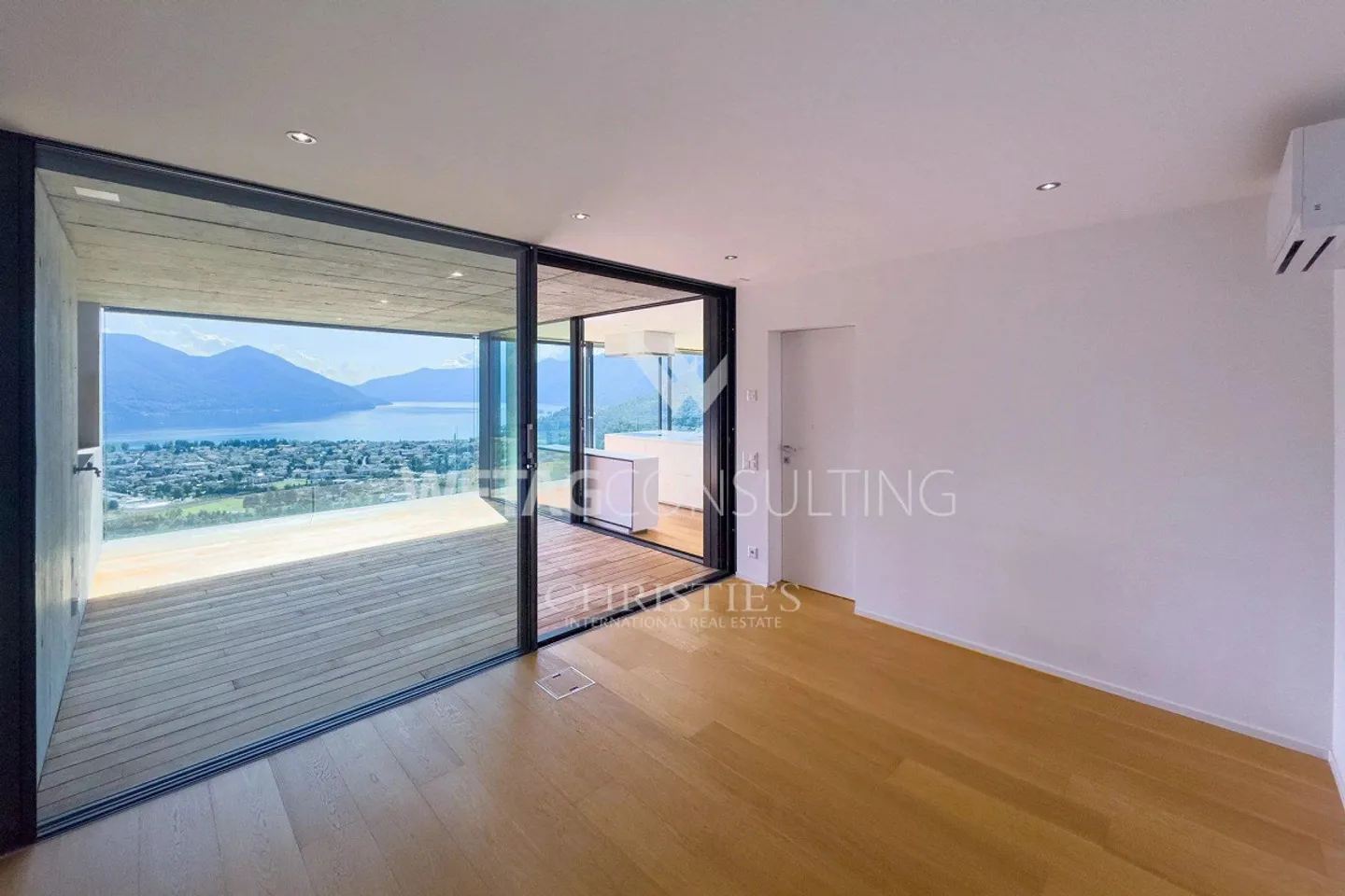 Attico moderno con vista panoramica in vendita a Locarno Monti - Foto 6 di 13