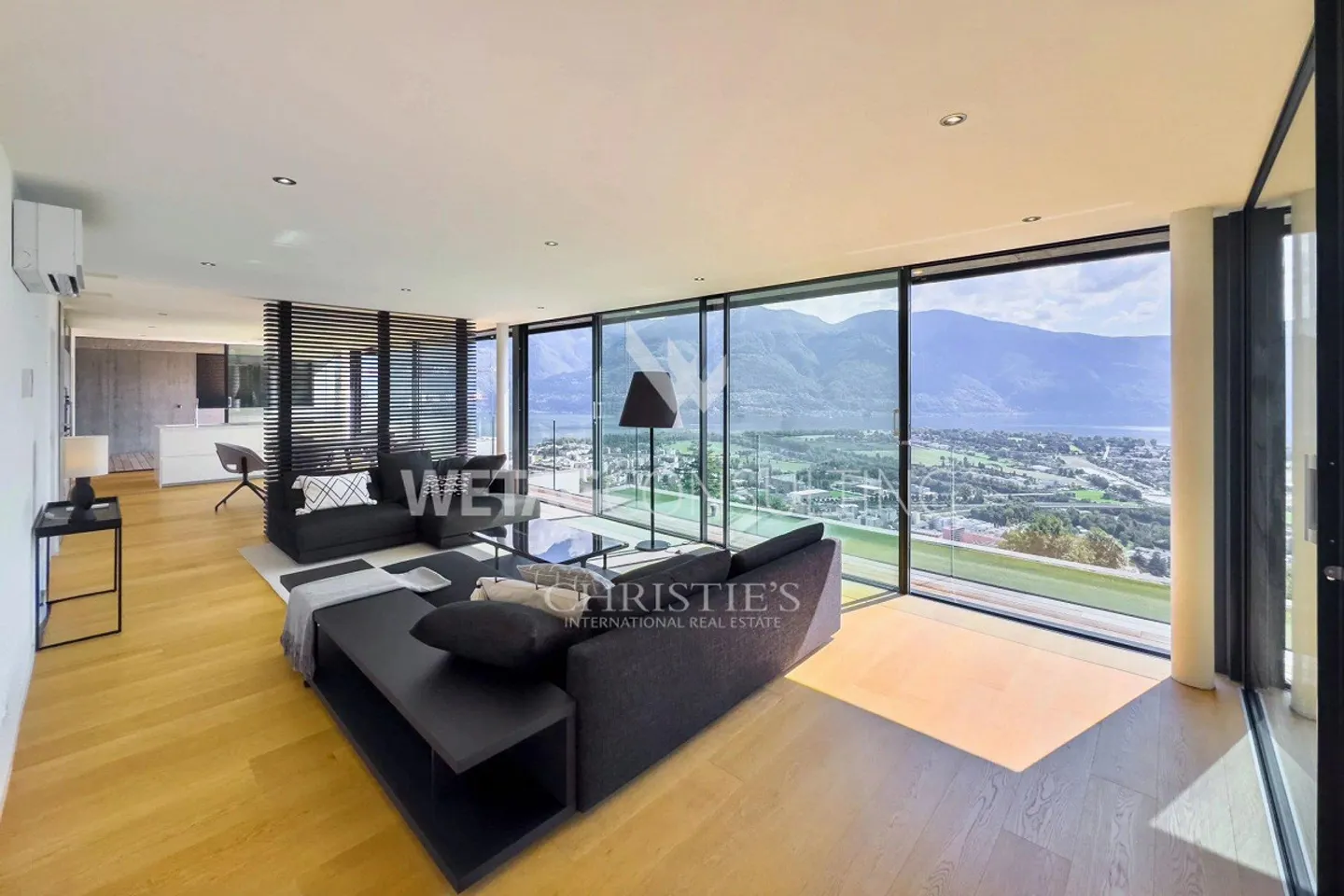 Attico moderno con vista panoramica in vendita a Locarno Monti - Foto 10 di 13