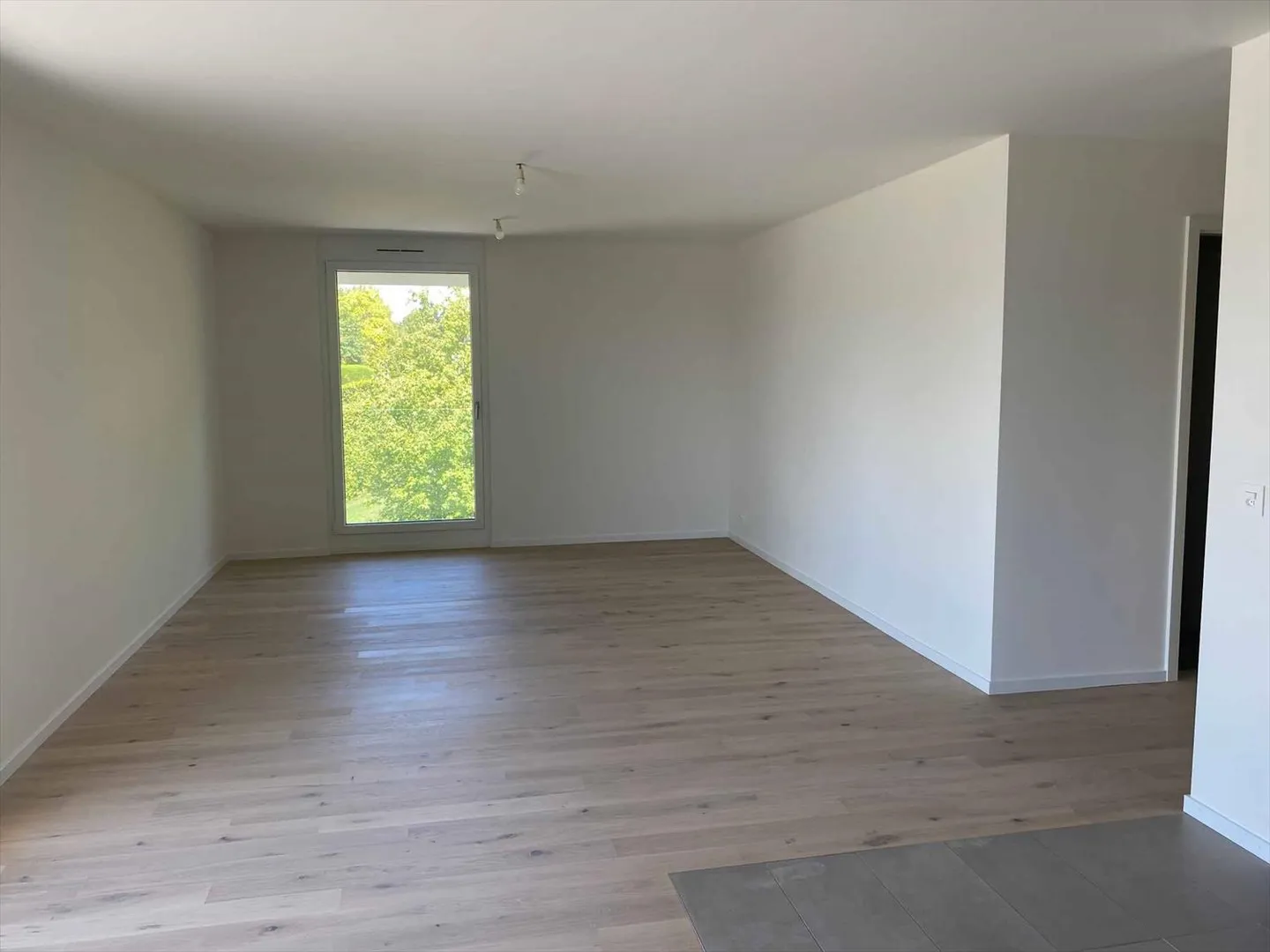 Appartement 5 pièces - Photo 4 sur 4