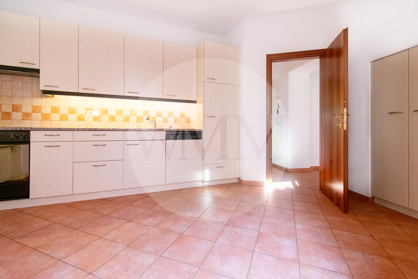 Charming 4.5 Room Apartment in Characteristic House - Photo 5 of 16